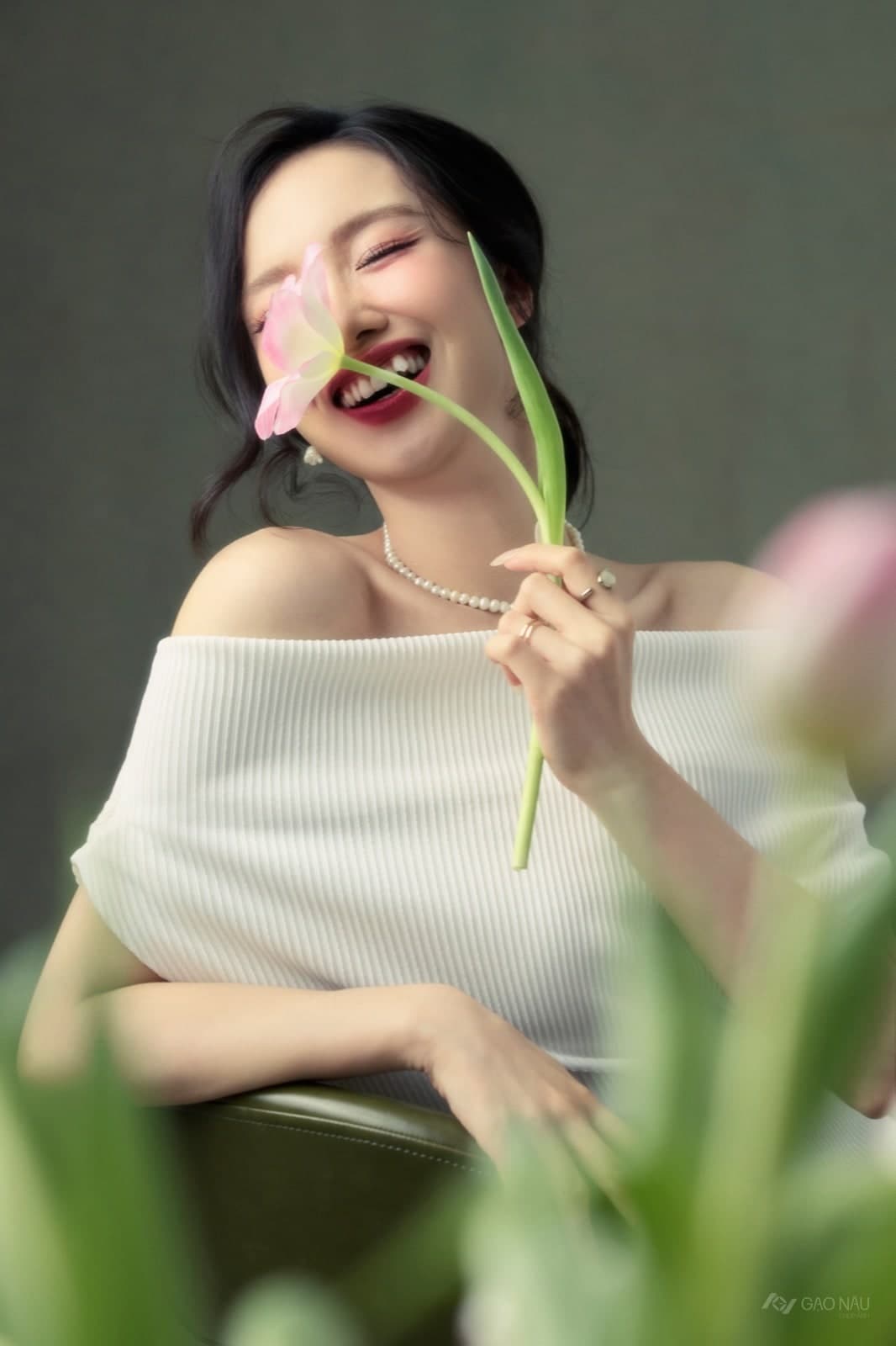 Cá nhân Tulip Rose — Chân dung (góc 21)