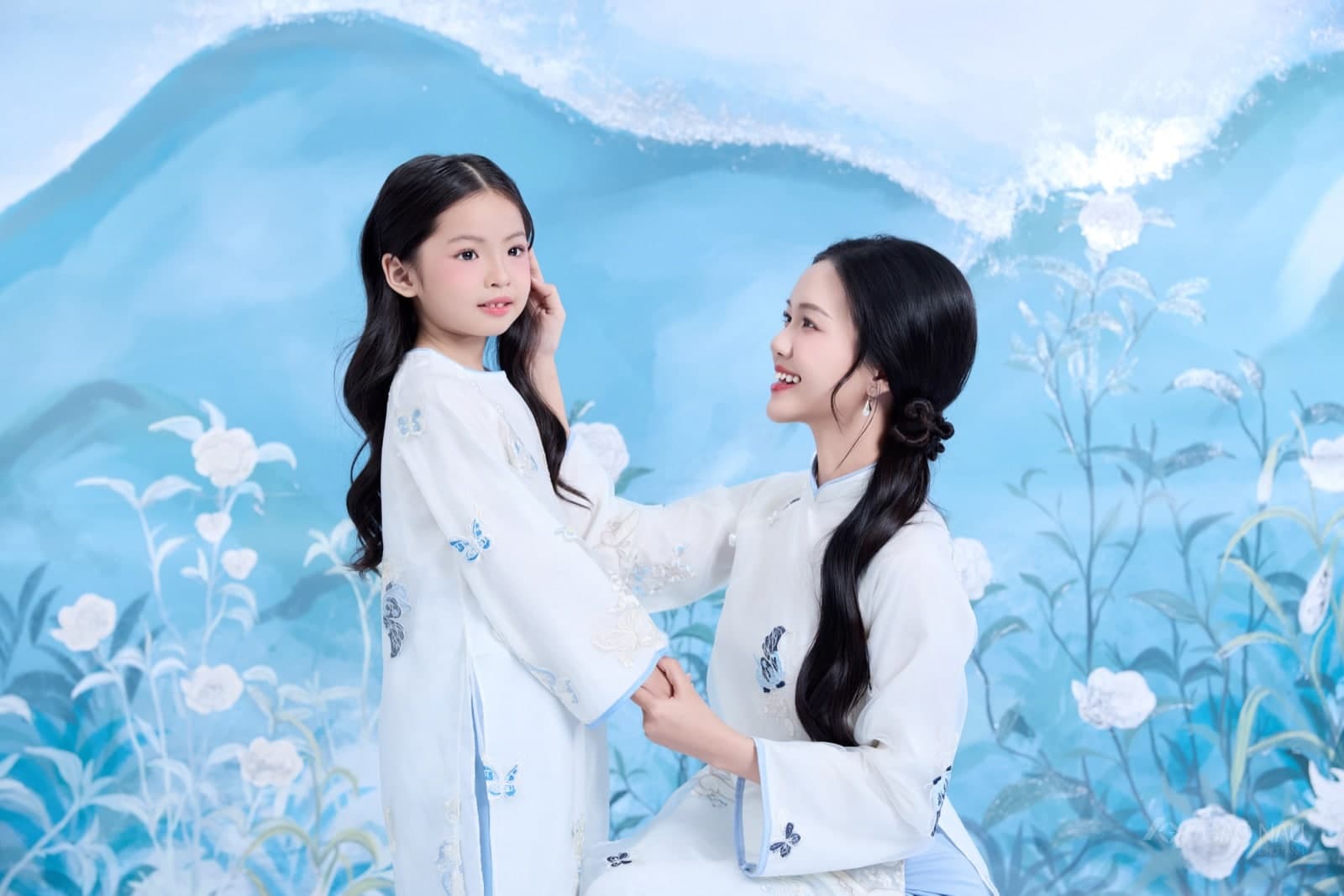 Gia Đình Tết Lụa Là — Gia đình (góc 17)