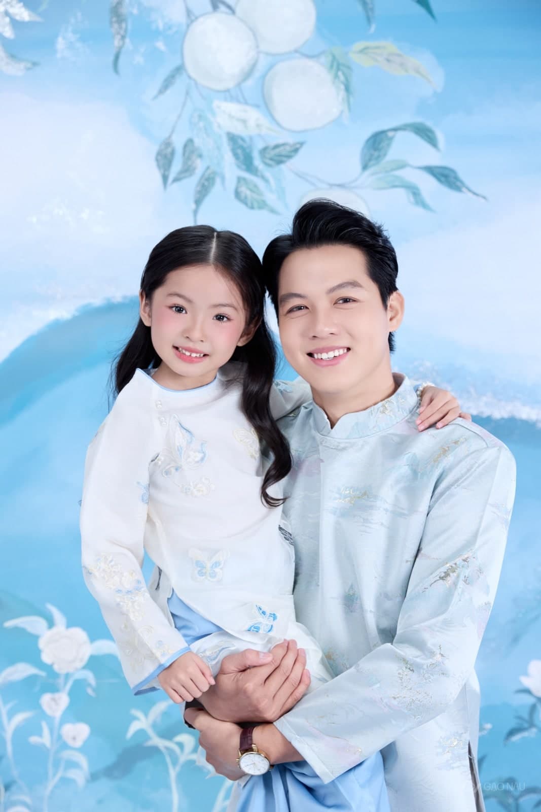 Gia Đình Tết Lụa Là — Gia đình (góc 22)