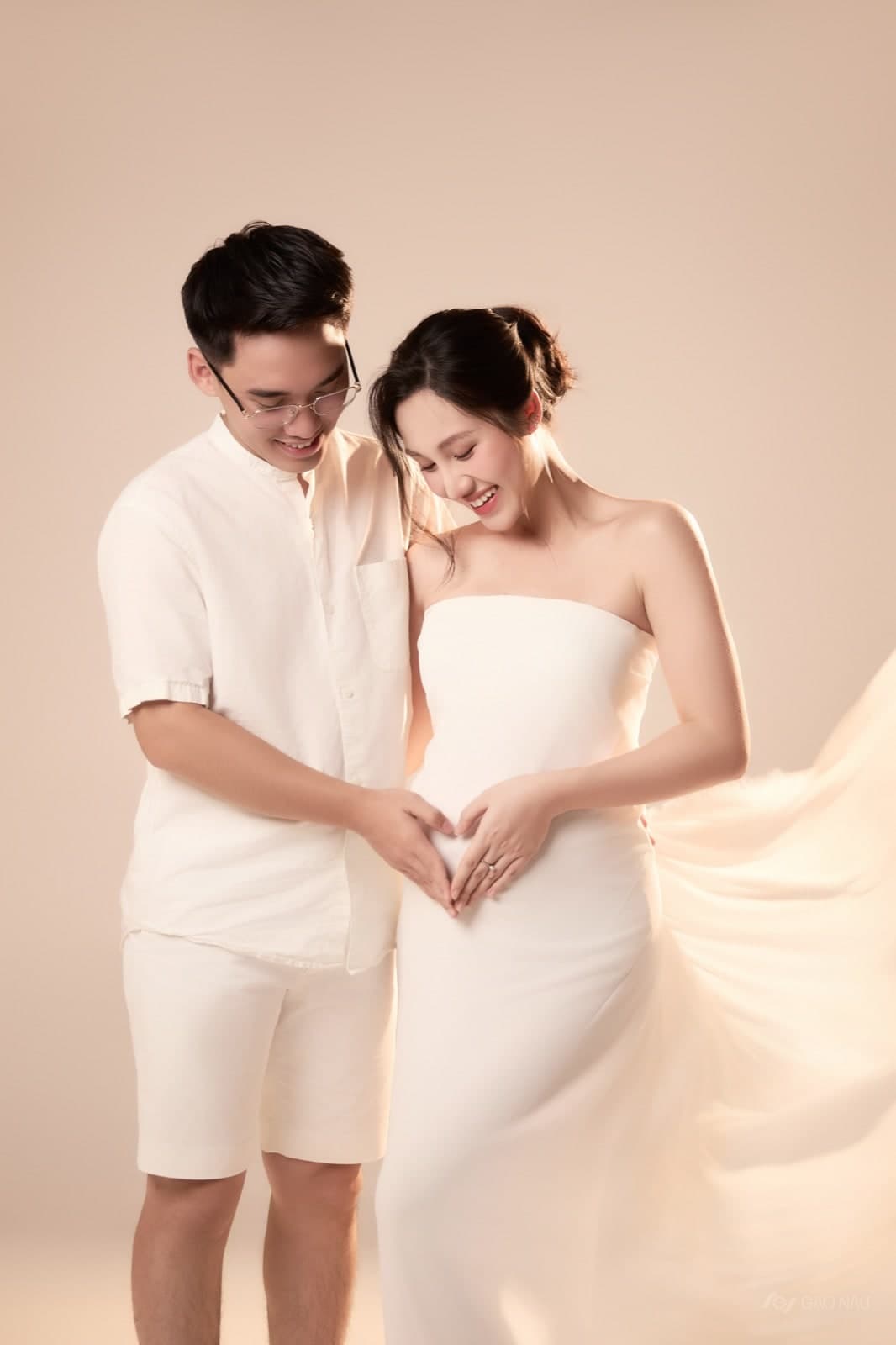 Bầu Voan — Mẹ và con (góc 15)