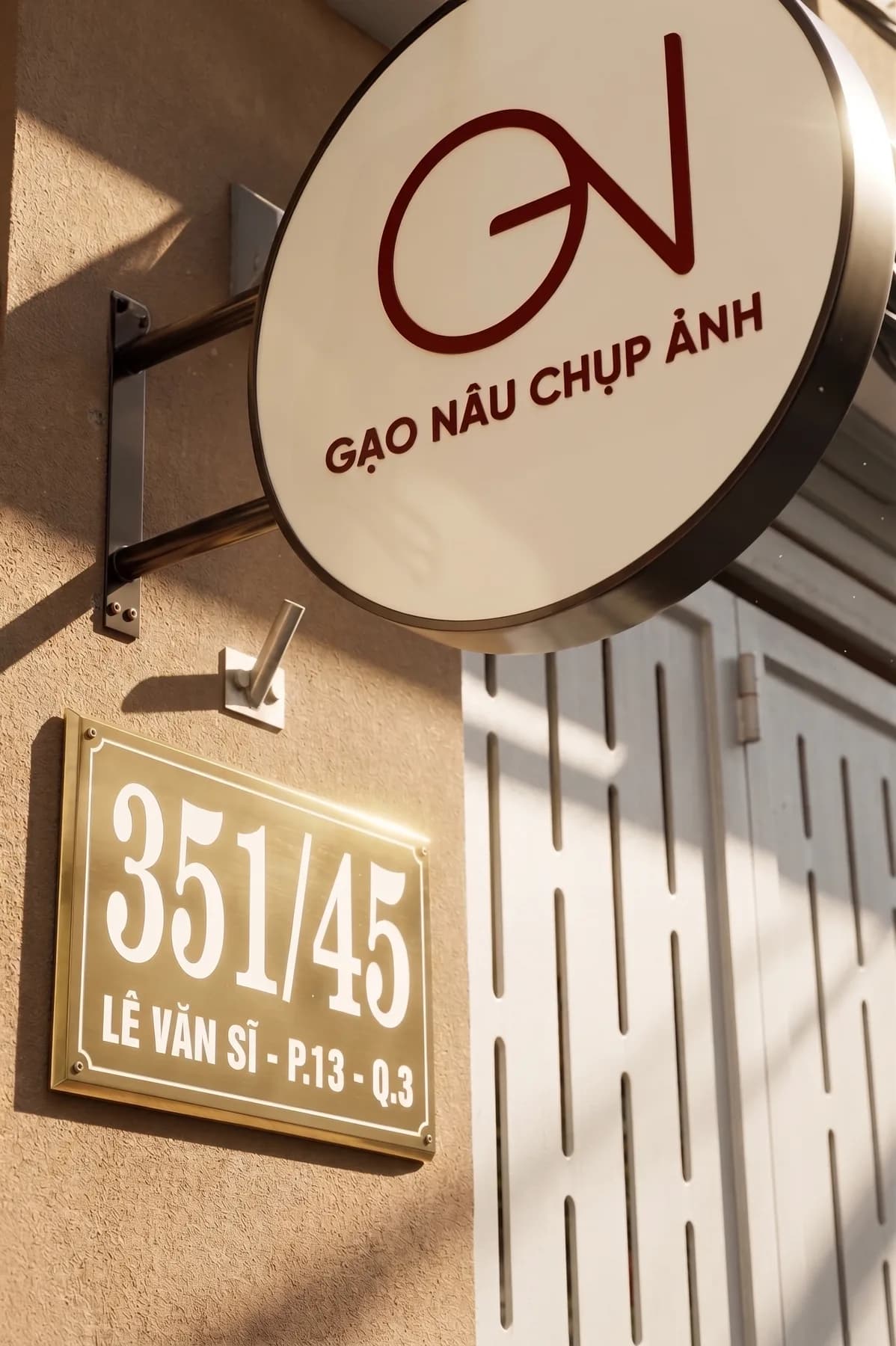 Lối vào studio Gạo Nâu cơ sở Sài Gòn