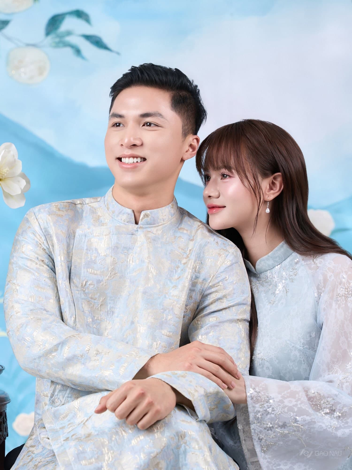 Tiểu Ngáo — Bắt đền cả đời