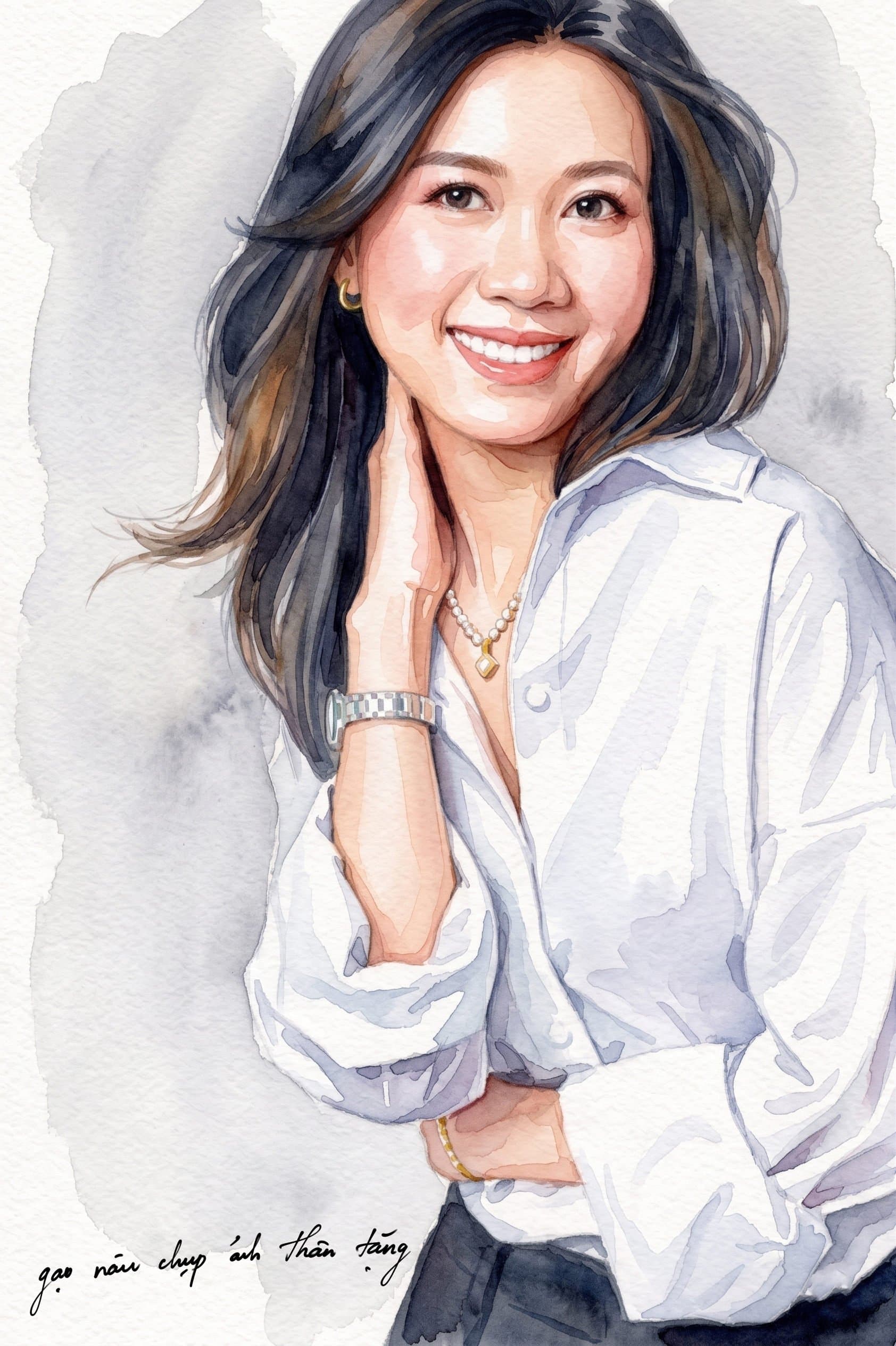 Bức tranh vẽ chân dung màu nước của chị Hiếu Trương với nụ cười rạng rỡ và dịu dàng