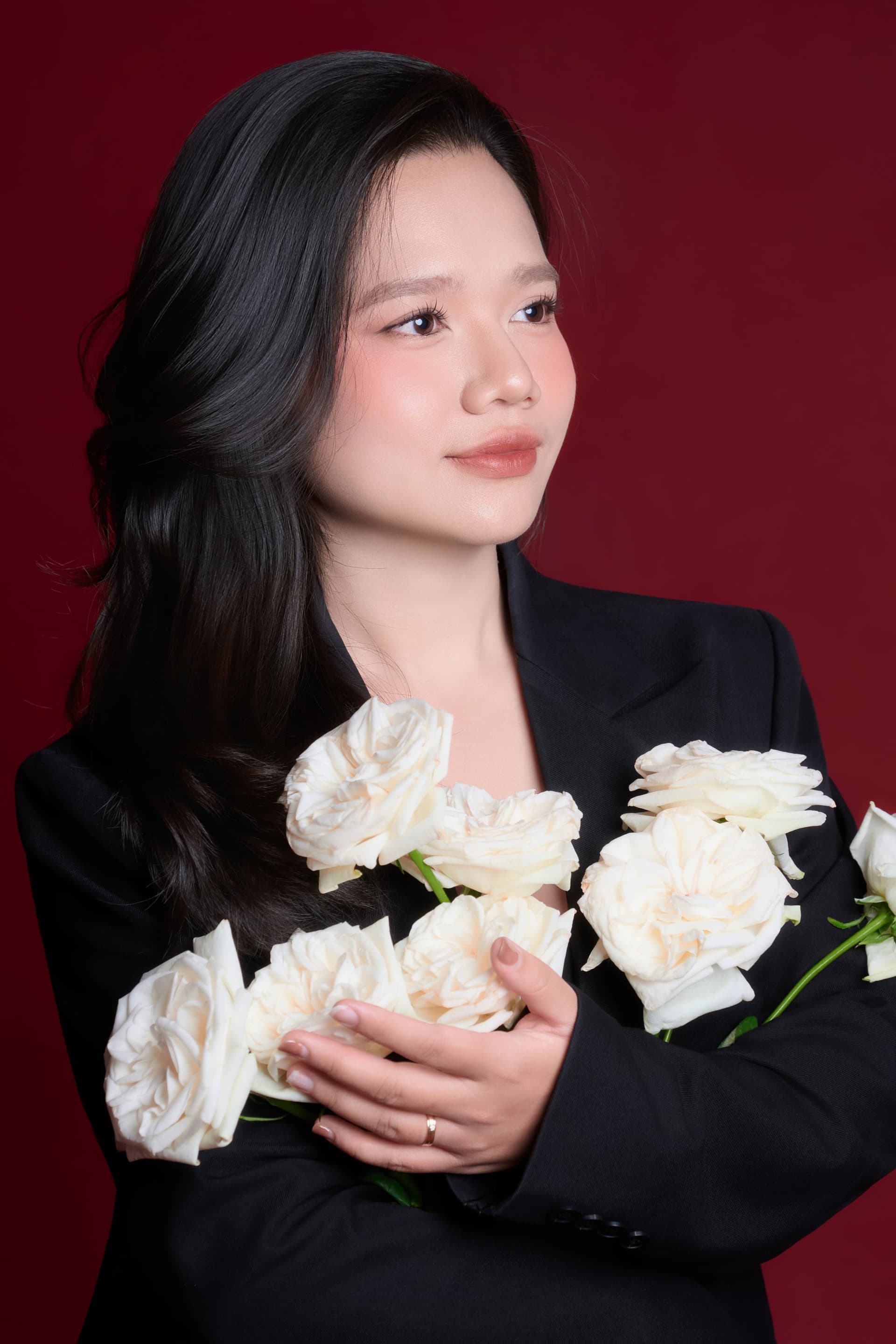 Một niềm vấn vương mỏng manh
