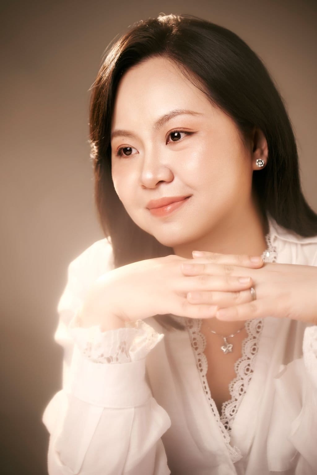 Sen Hồng, Mùa Mới — khung hình 8