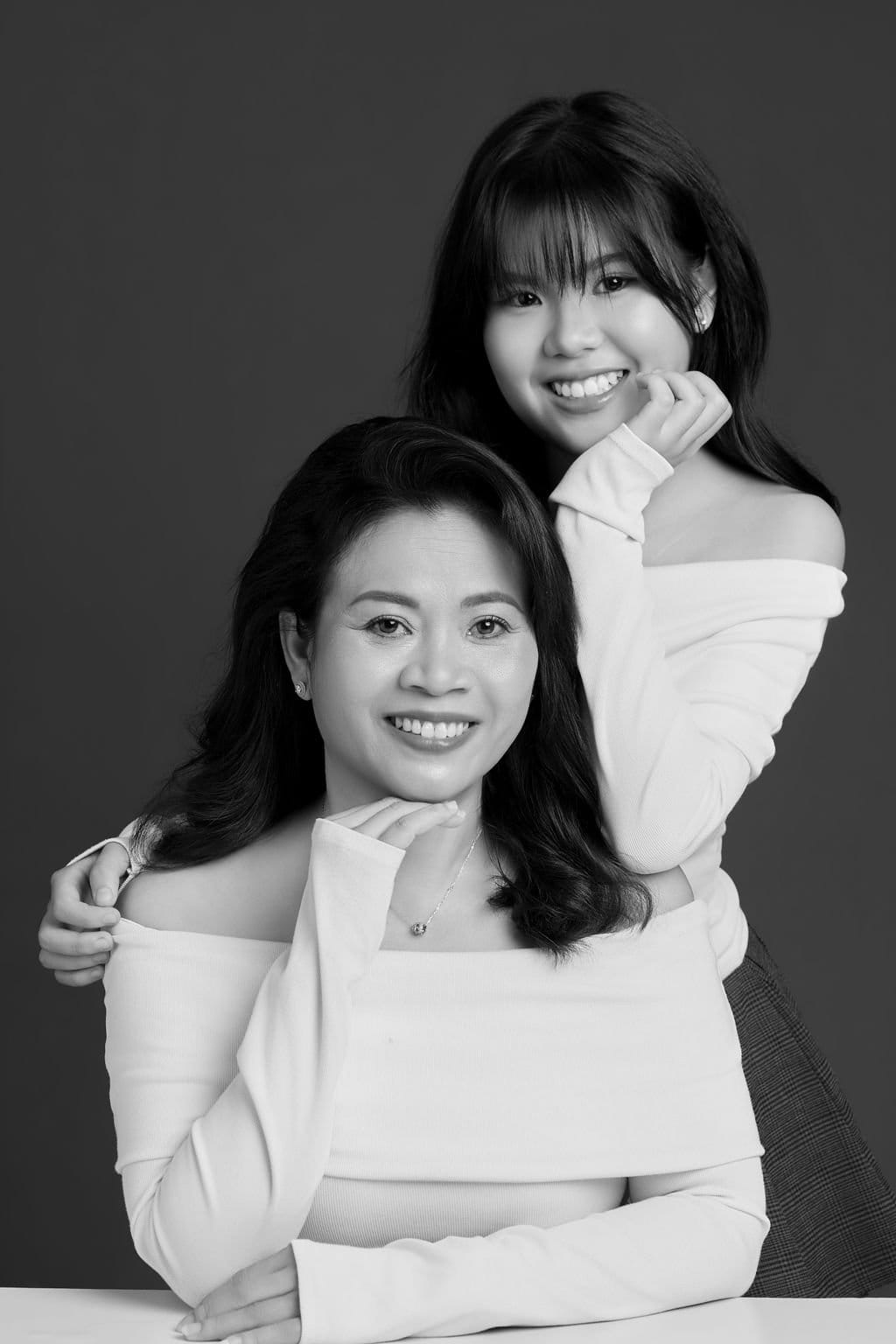 Mẹ ở nhà, con lớn thêm — khung hình 3