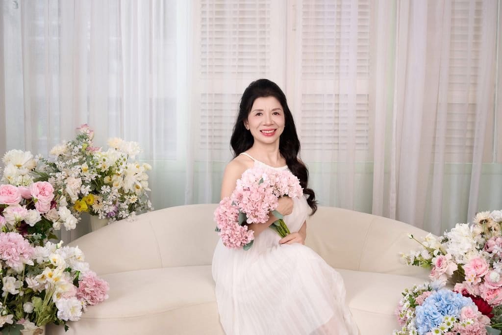 Đúng tuổi mẹ, đúng thương yêu — khung hình 1