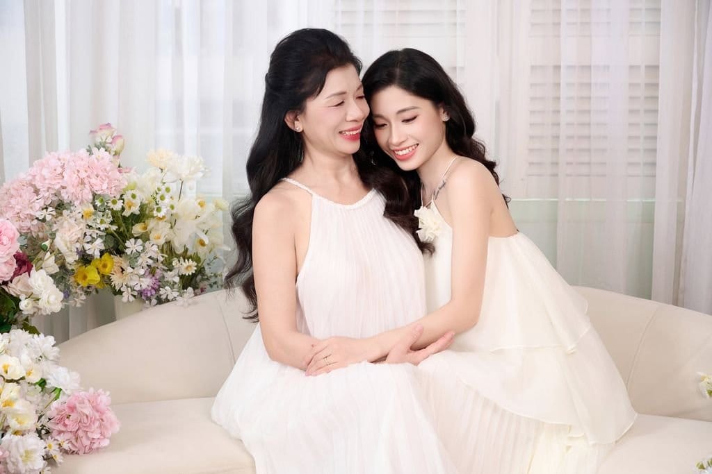 Đúng tuổi mẹ, đúng thương yêu — khung hình 6