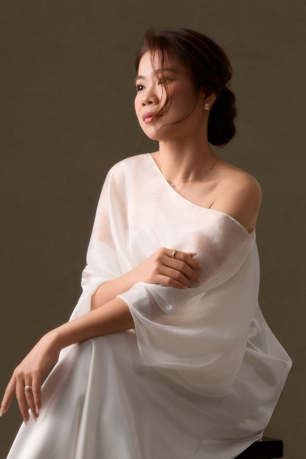 Một Mùa Qua, Một Mình Ở Lại — khung hình 1