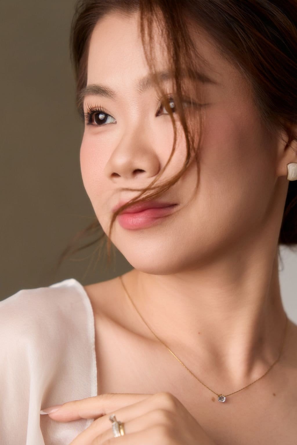 Một Mùa Qua, Một Mình Ở Lại — khung hình 3