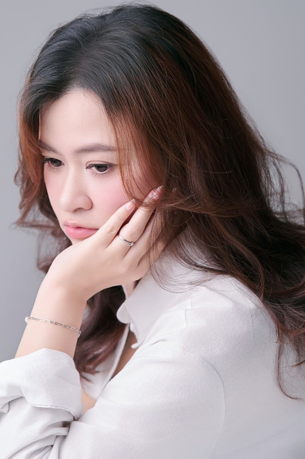 giữ một mùa tóc, giữ một mùa thương — khung hình 7