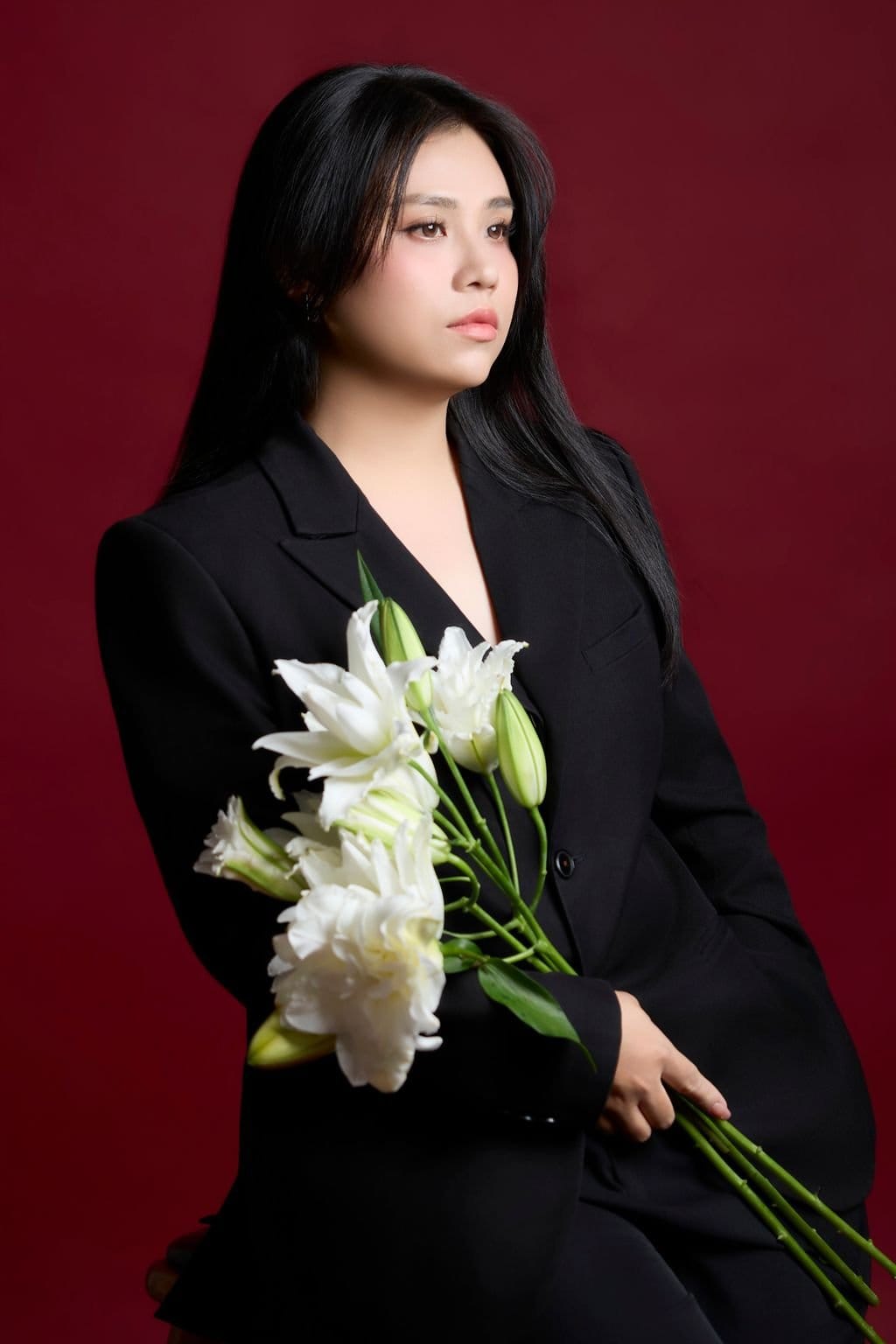Nắng mùa hè qua một ánh nhìn — khung hình 1