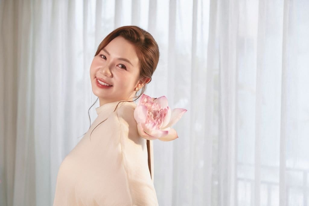 Nụ cười có tâm sự — khung hình 5