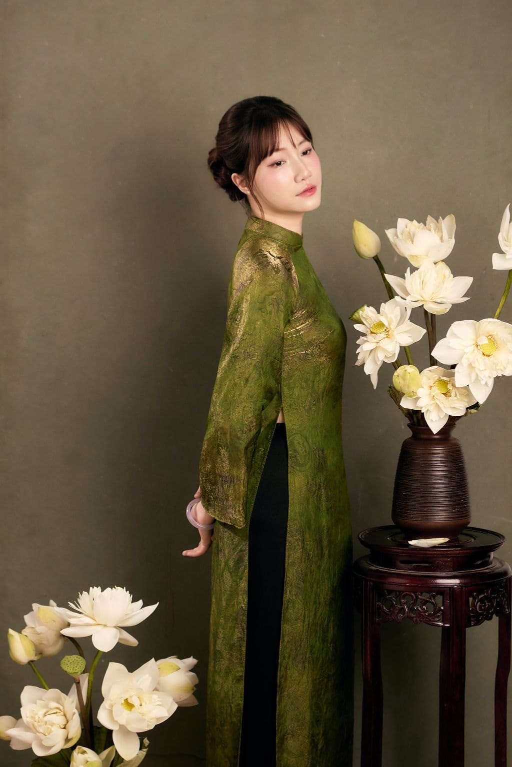 Dấu Tim Trên Cánh Tay — khung hình 3