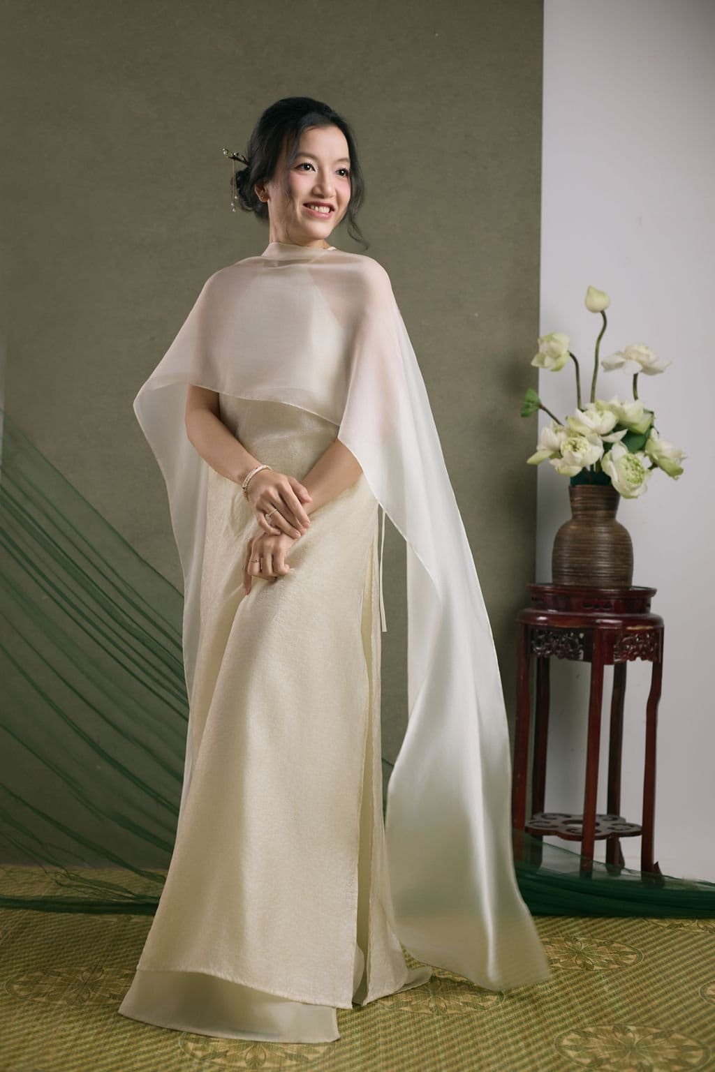 Trước hai năm, giữ một mùa — khung hình 3
