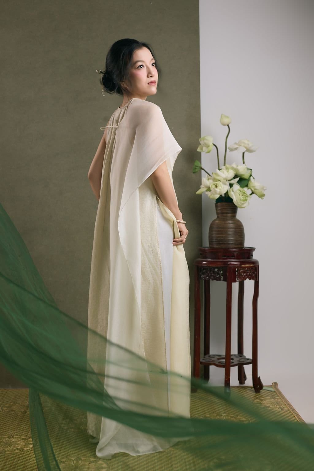 Trước hai năm, giữ một mùa — khung hình 4