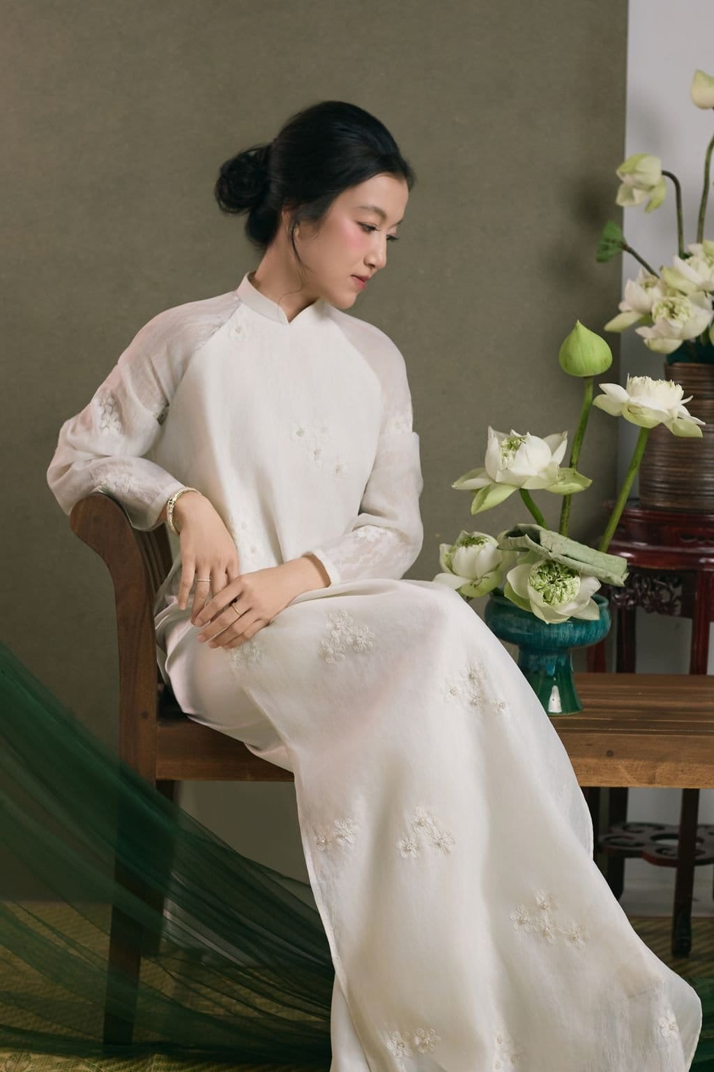 Trước hai năm, giữ một mùa — khung hình 5