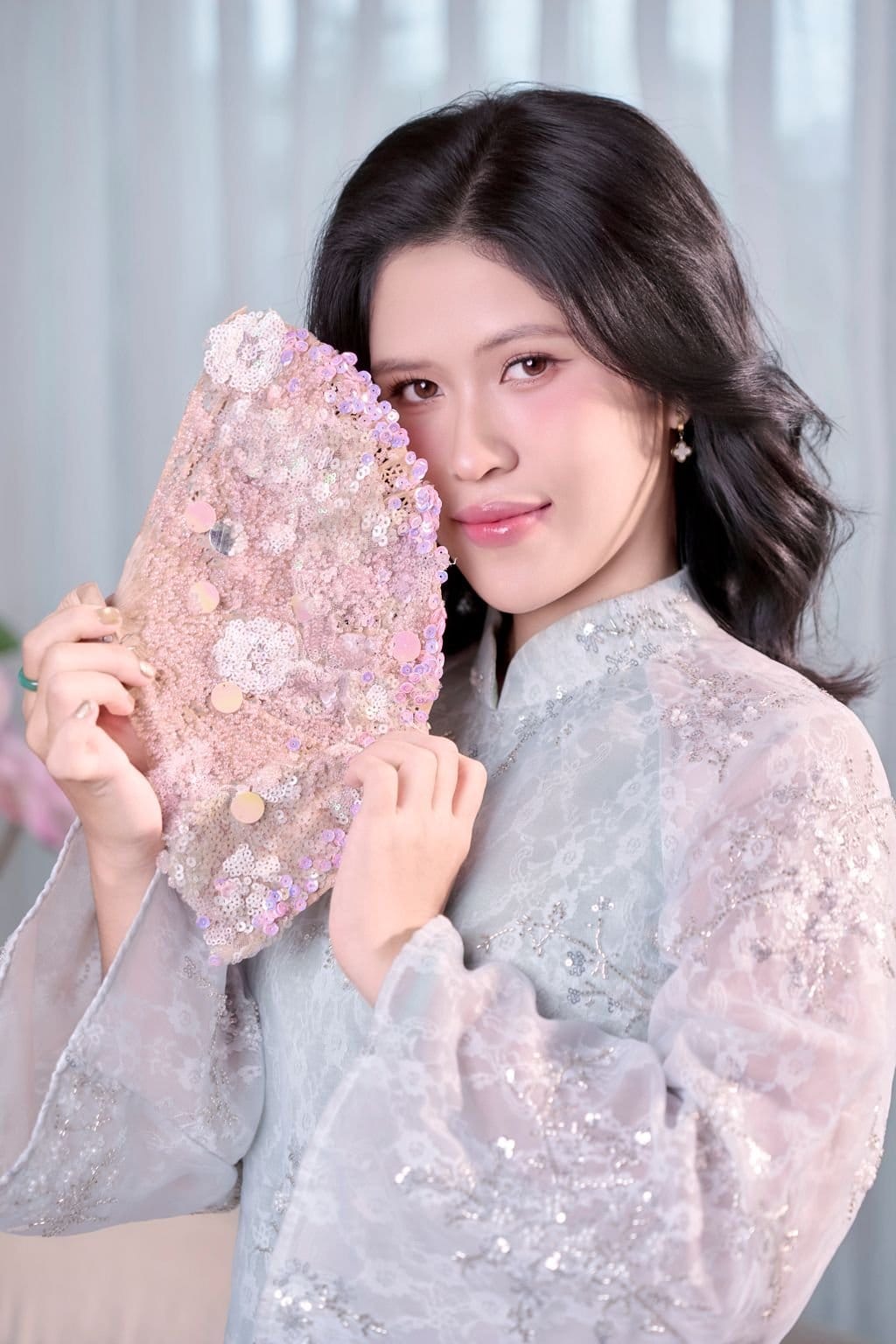 Tháng Bảy, Sen Vừa Nở — khung hình 8
