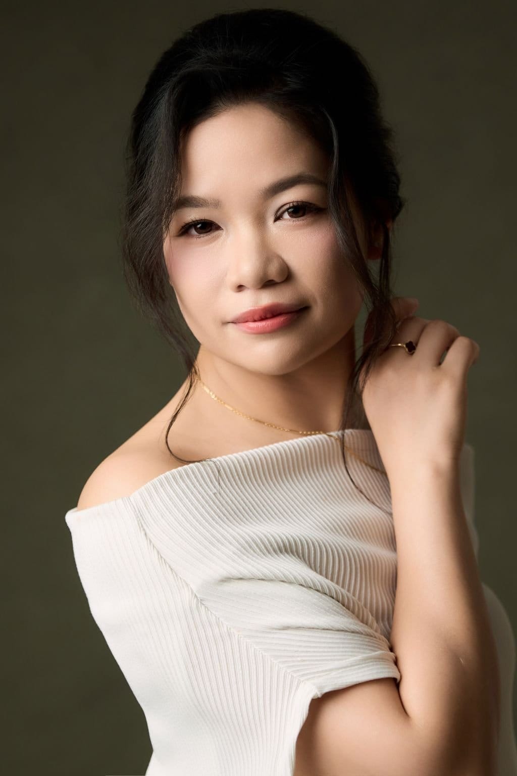 Từng chút một, từng mùa hoa — khung hình 1