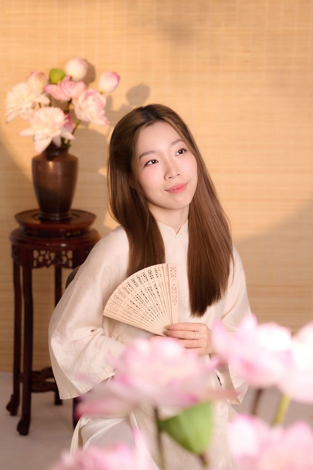 Khi nụ cười đổi dáng — khung hình 1