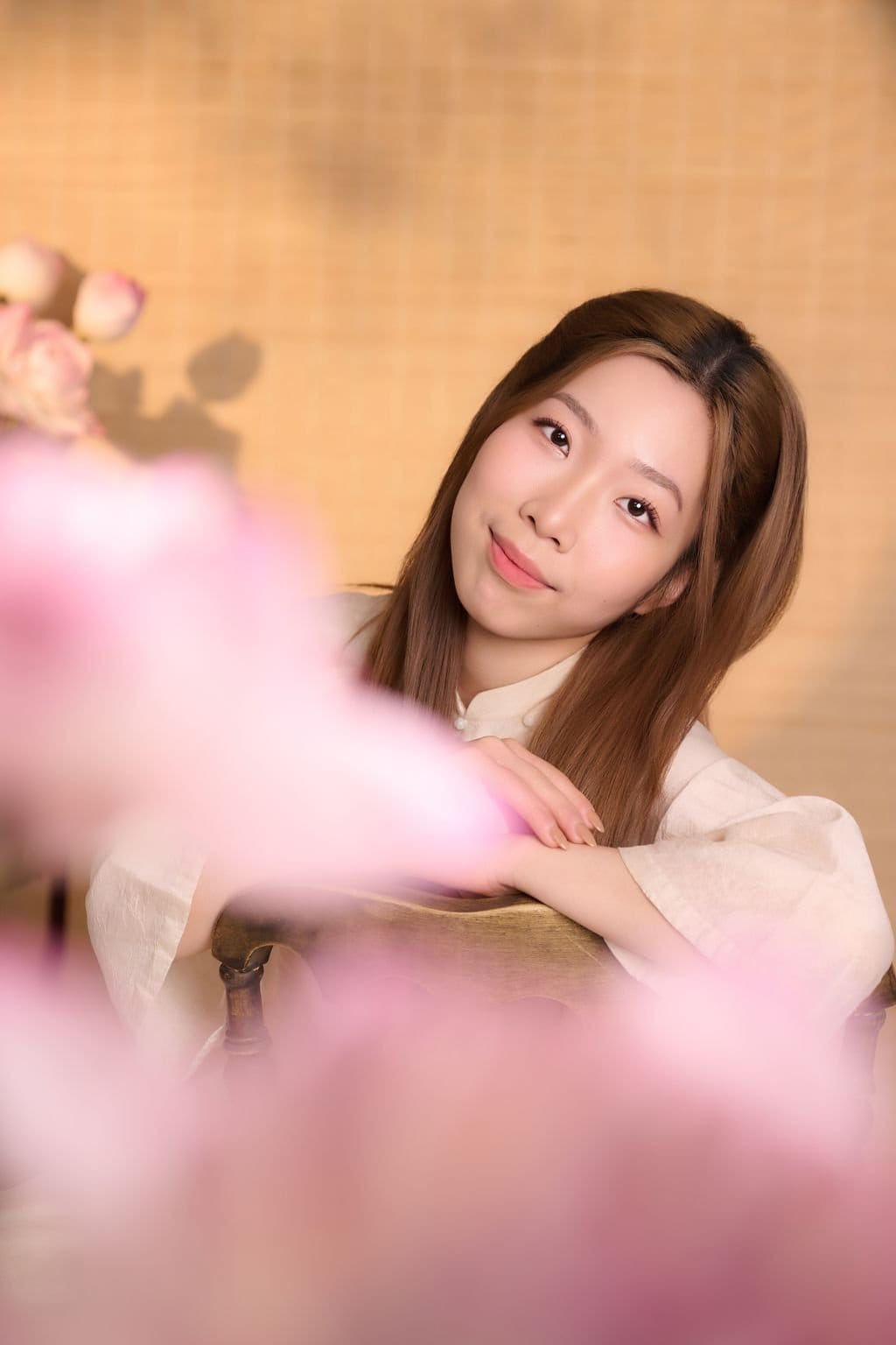 Khi nụ cười đổi dáng — khung hình 4