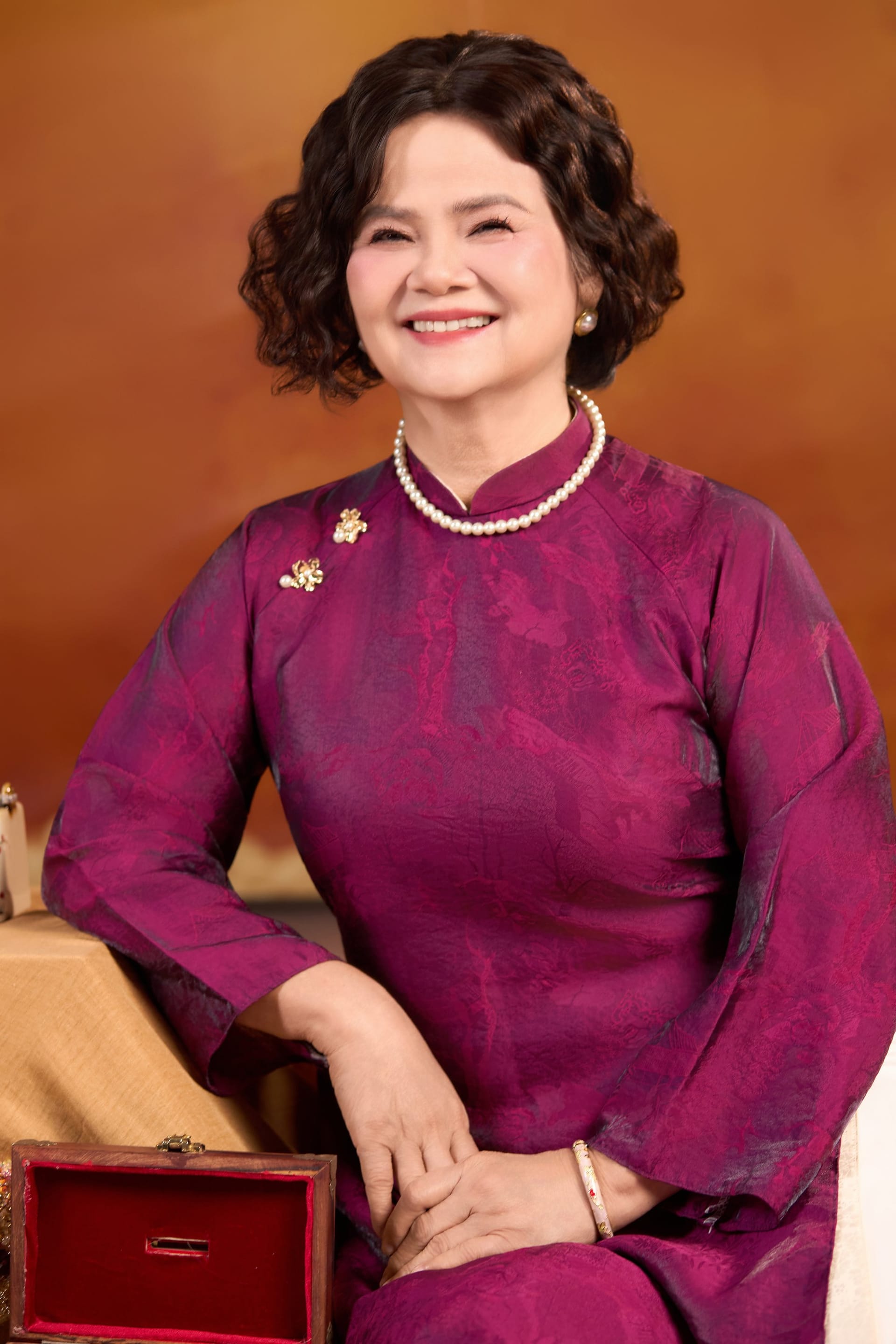 Bảy mươi, vẫn chọn vui — khung hình 1