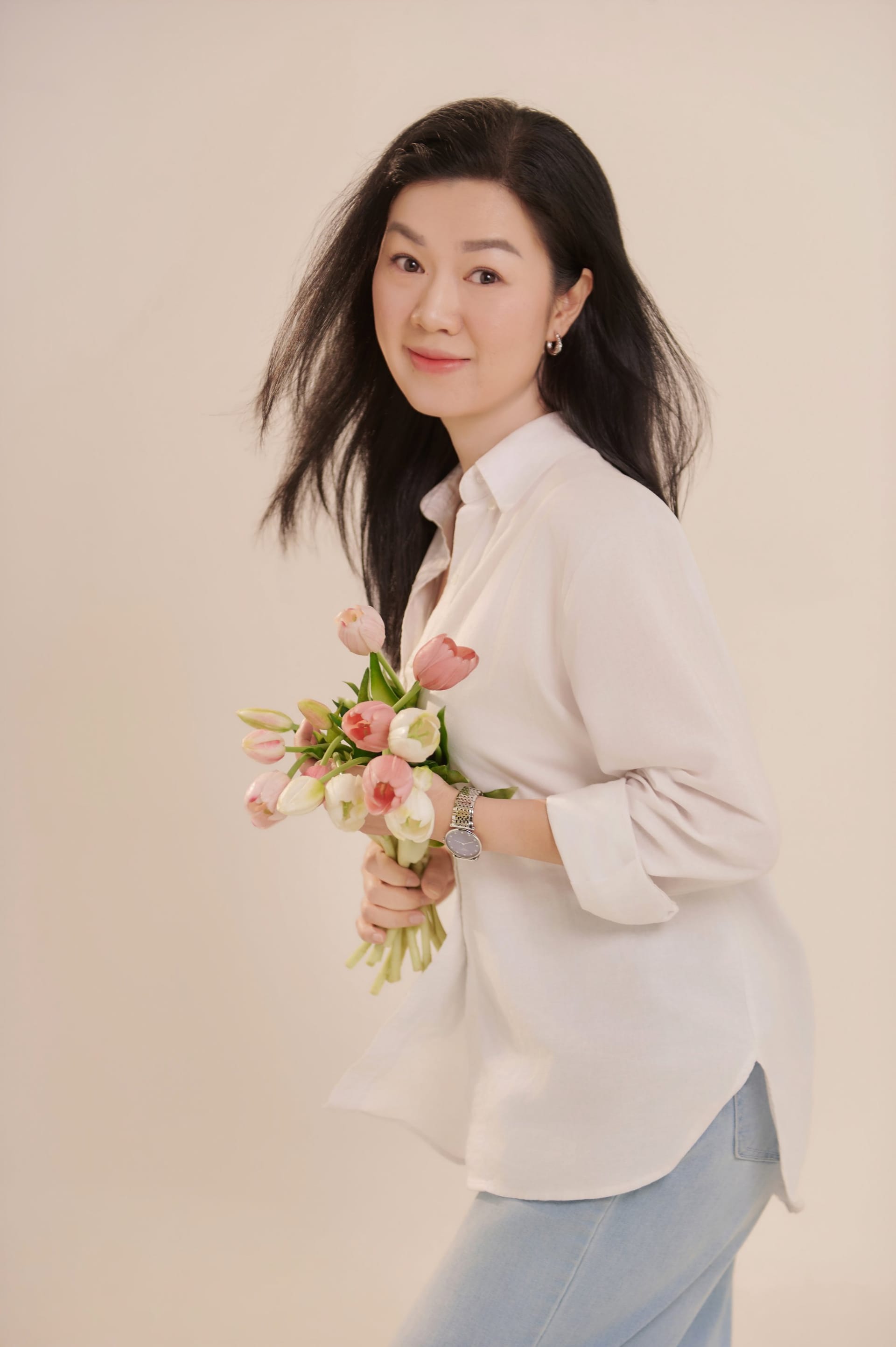 Đôi mắt vẫn cười — khung hình 1