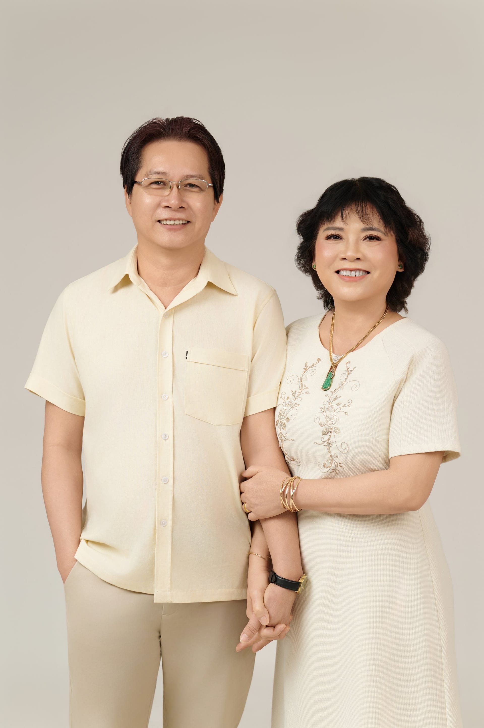 Dấu phẩy năm hai mươi mấy — khung hình 1