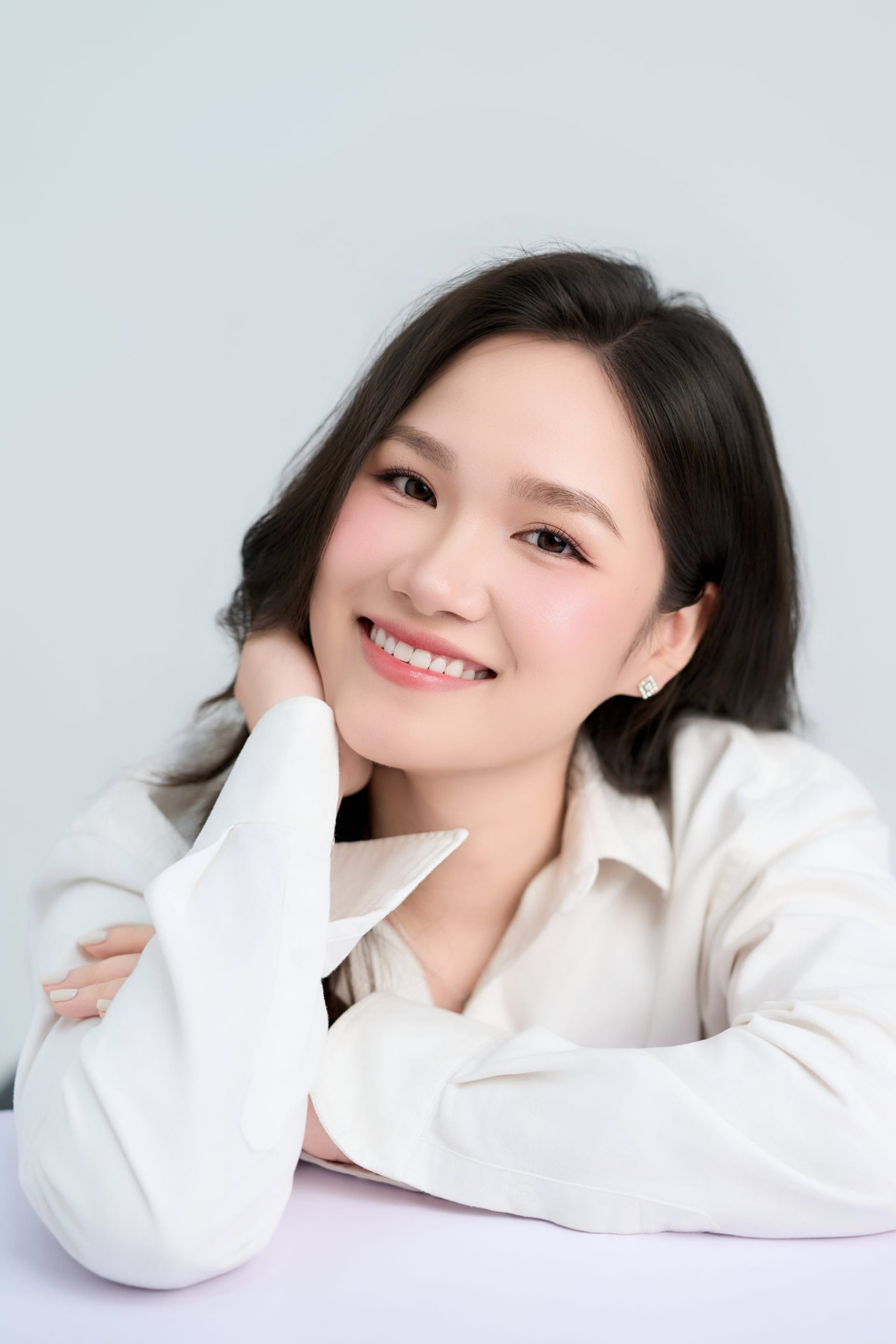 Một màu trắng cho tuổi đôi mươi — khung hình 4