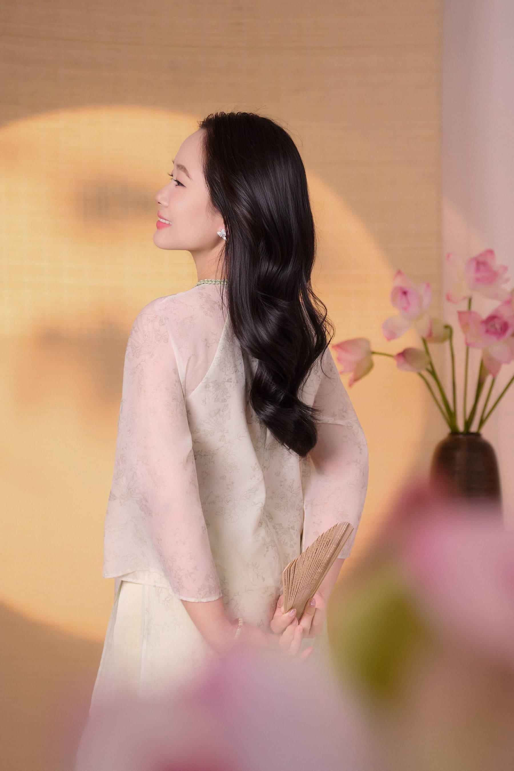 Một phiên bản khác của chính mình — khung hình 4