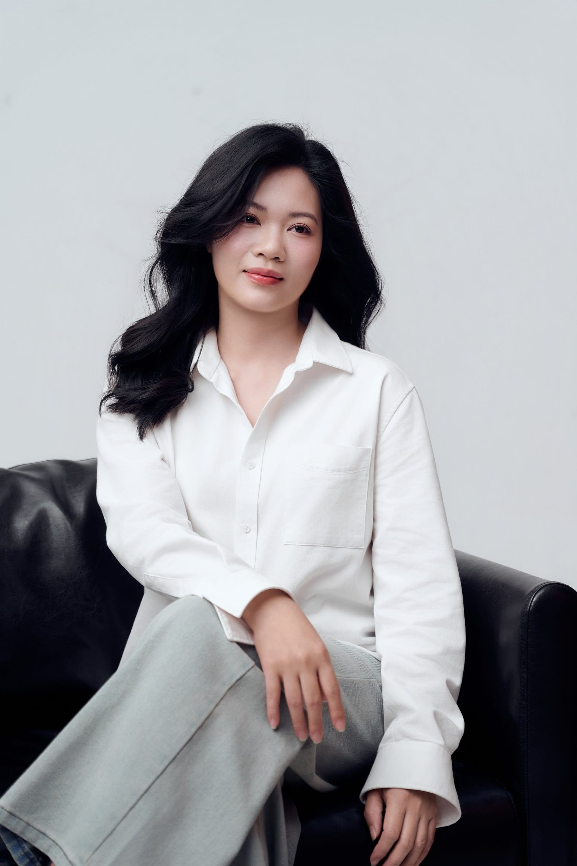 Thân cây qua nhiều ngày gió — khung hình 8