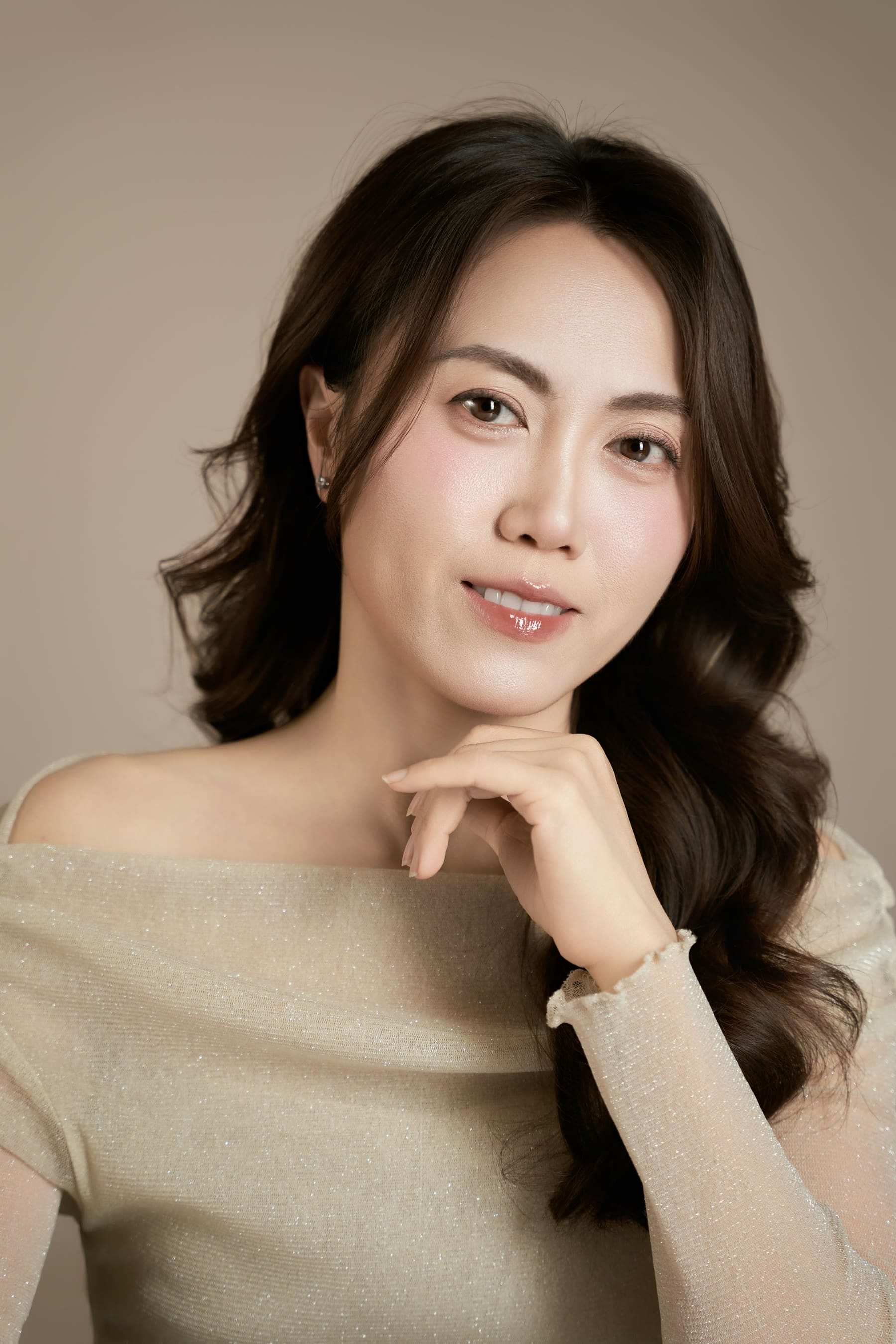 Bùi Bích Ngọc — Tháng Bảy, em giữ lại riêng mình — khung hình 1