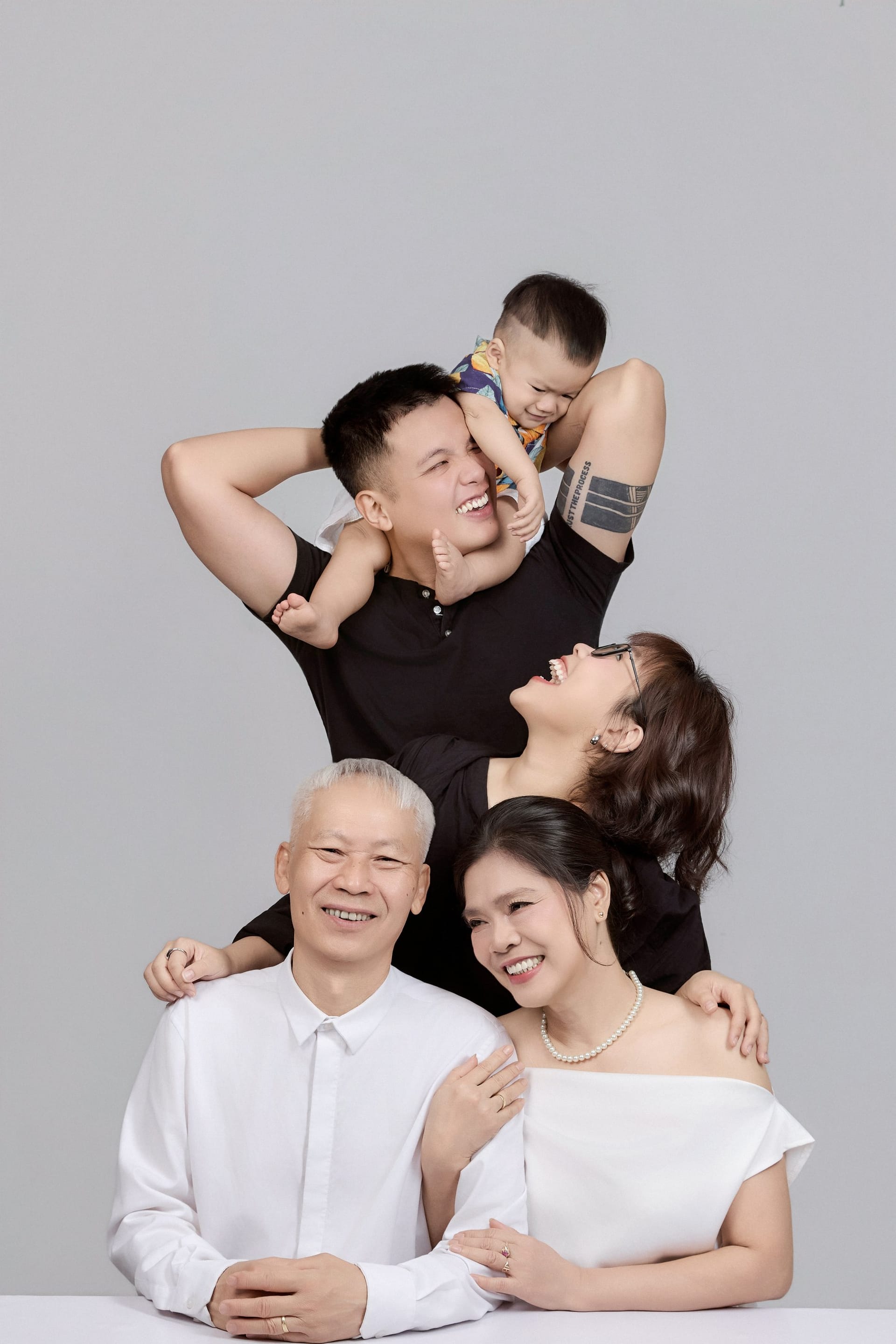 Từ ngày nhà có thêm một mùa nhỏ — khung hình 7