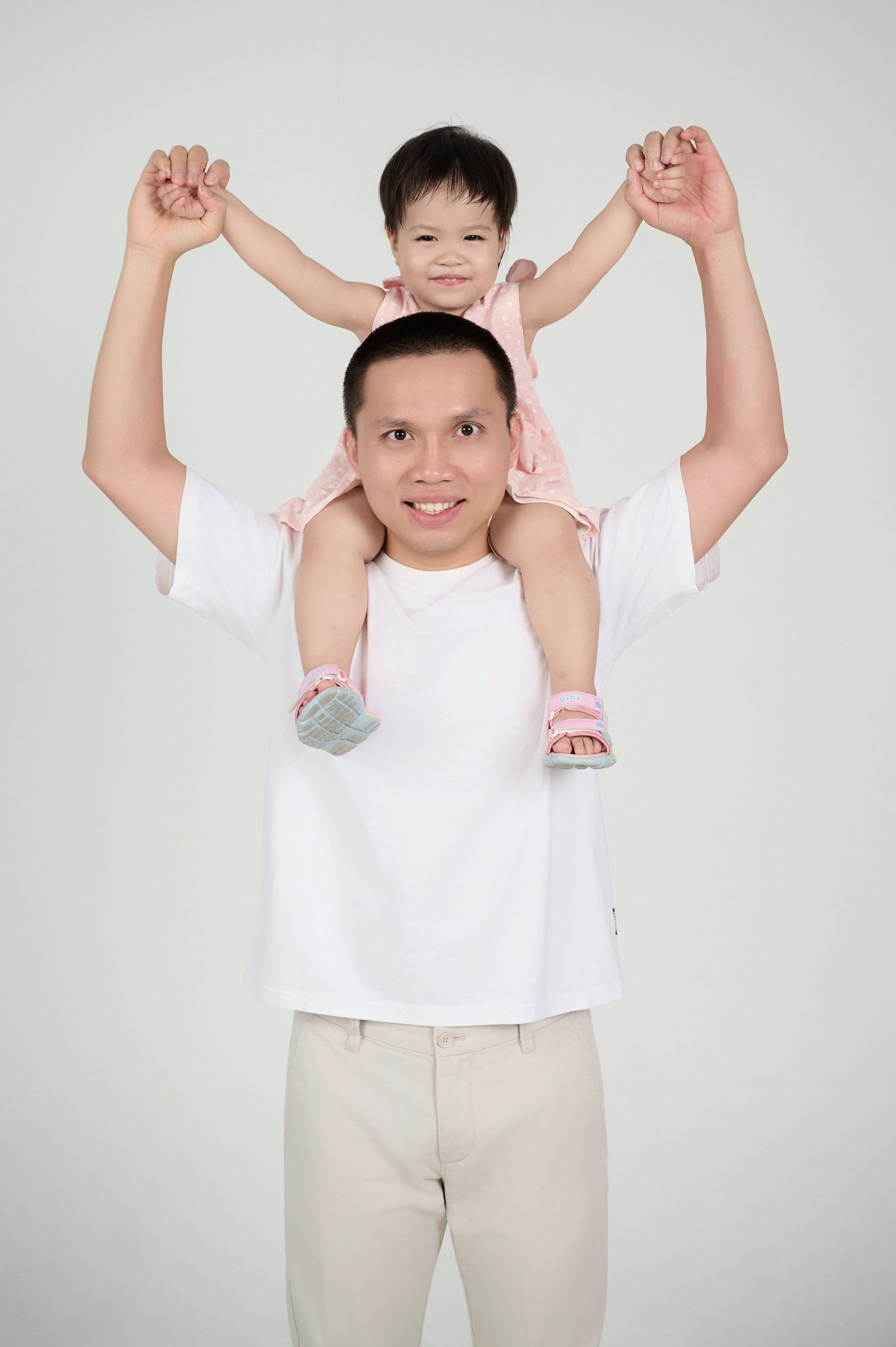 Vòng tay của một căn nhà — khung hình 3