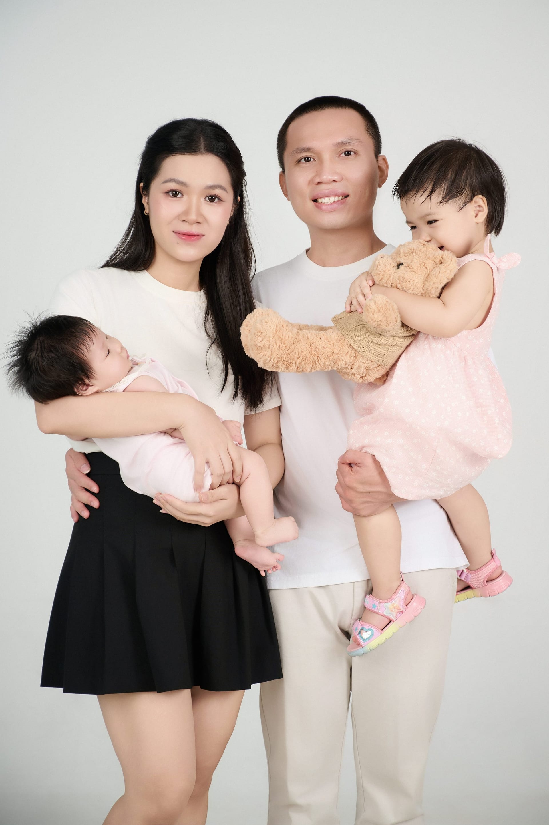 Vòng tay của một căn nhà — khung hình 8