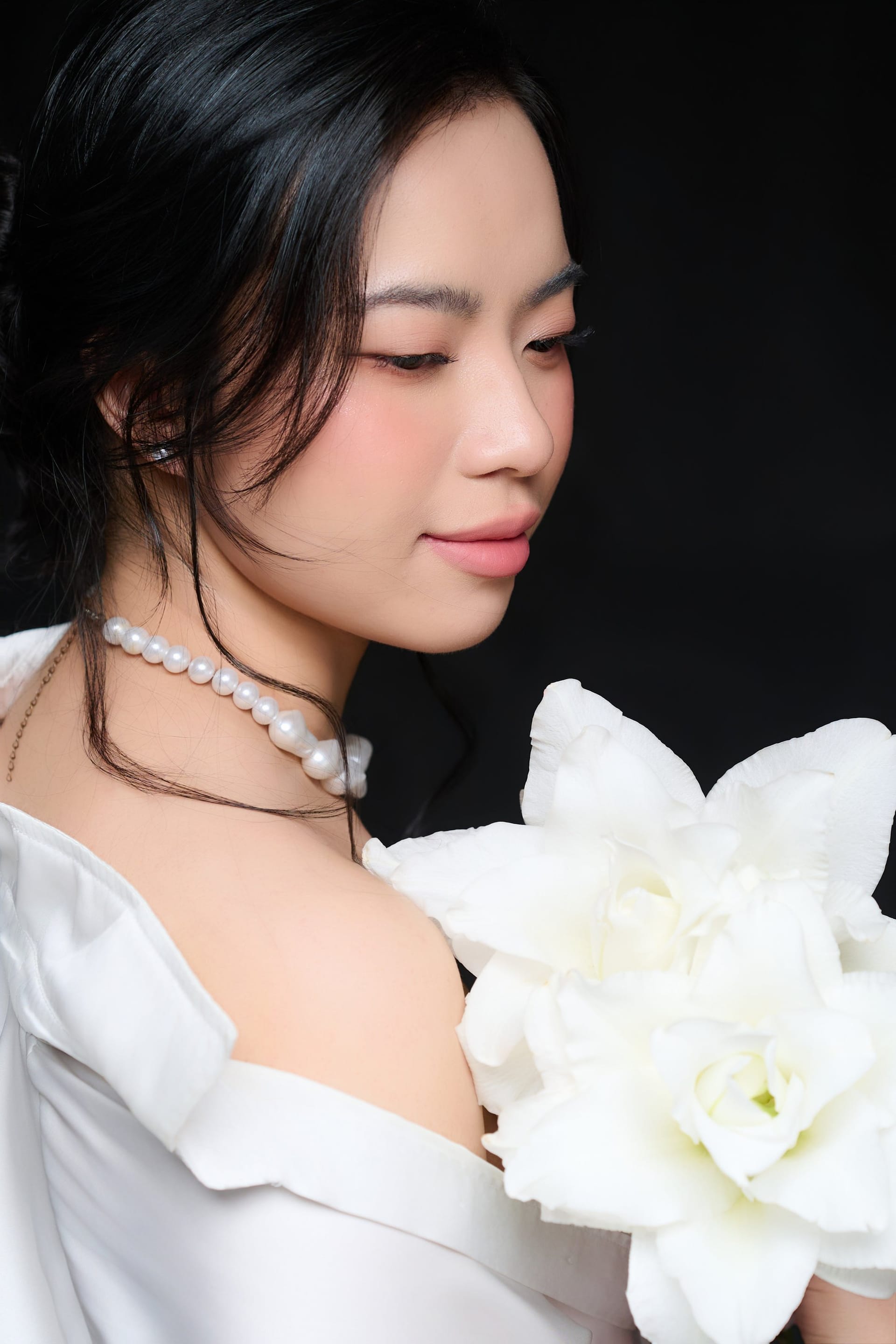 Phạm Ngọc Yến Phương & Phạm Ngọc Yến Vy — khung hình 2