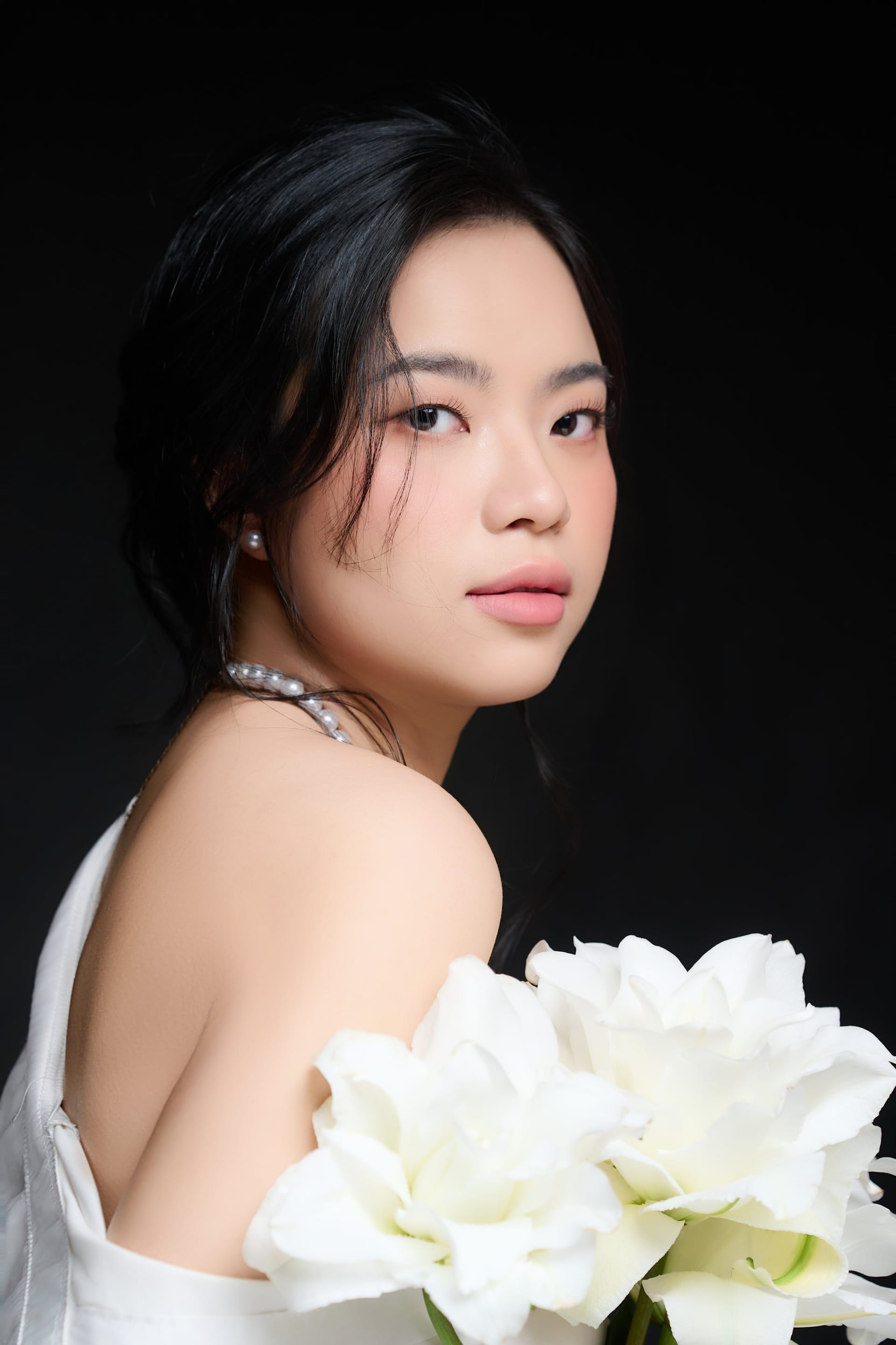 Phạm Ngọc Yến Phương & Phạm Ngọc Yến Vy — khung hình 3