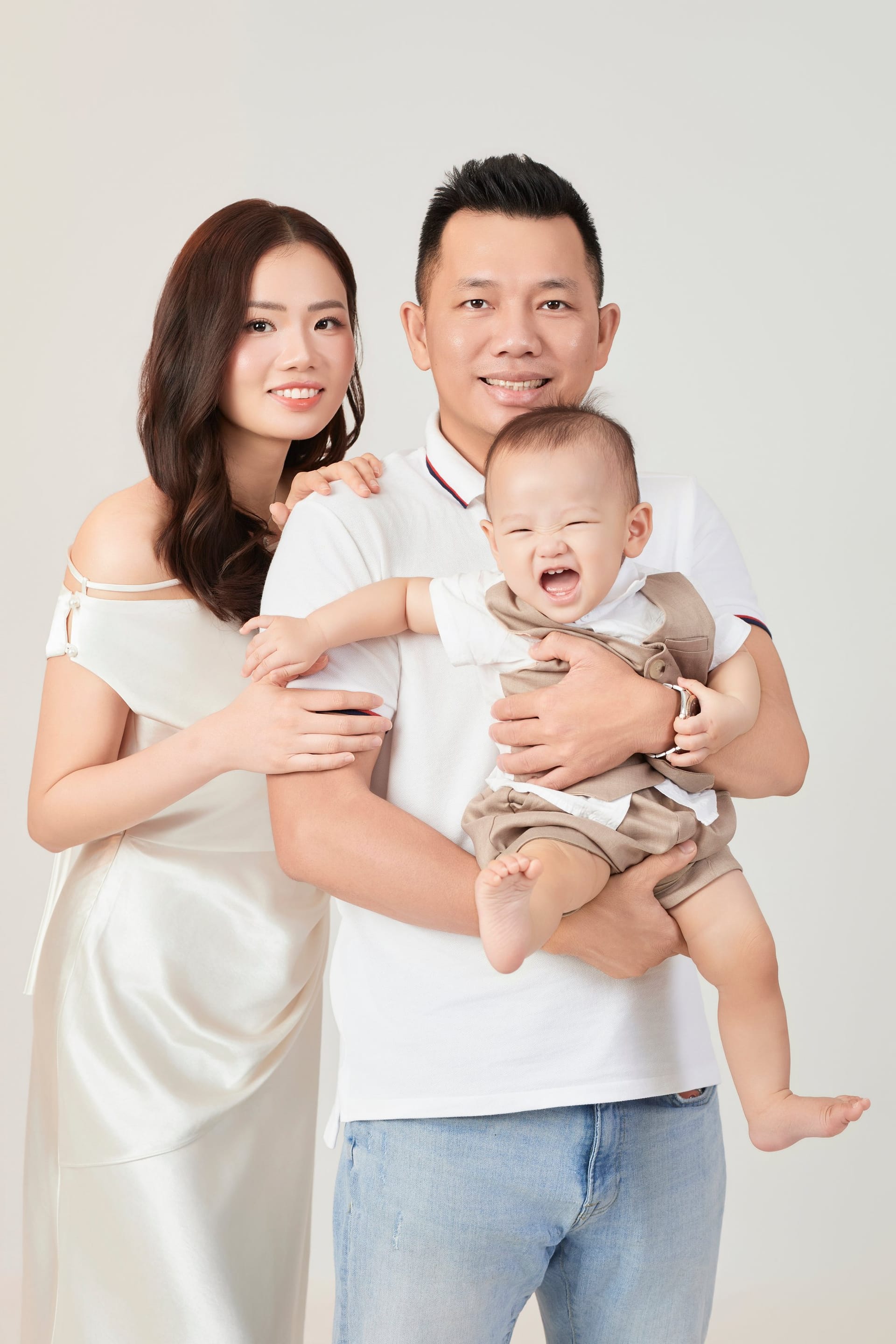 Mùi sữa trên vai áo — khung hình 6