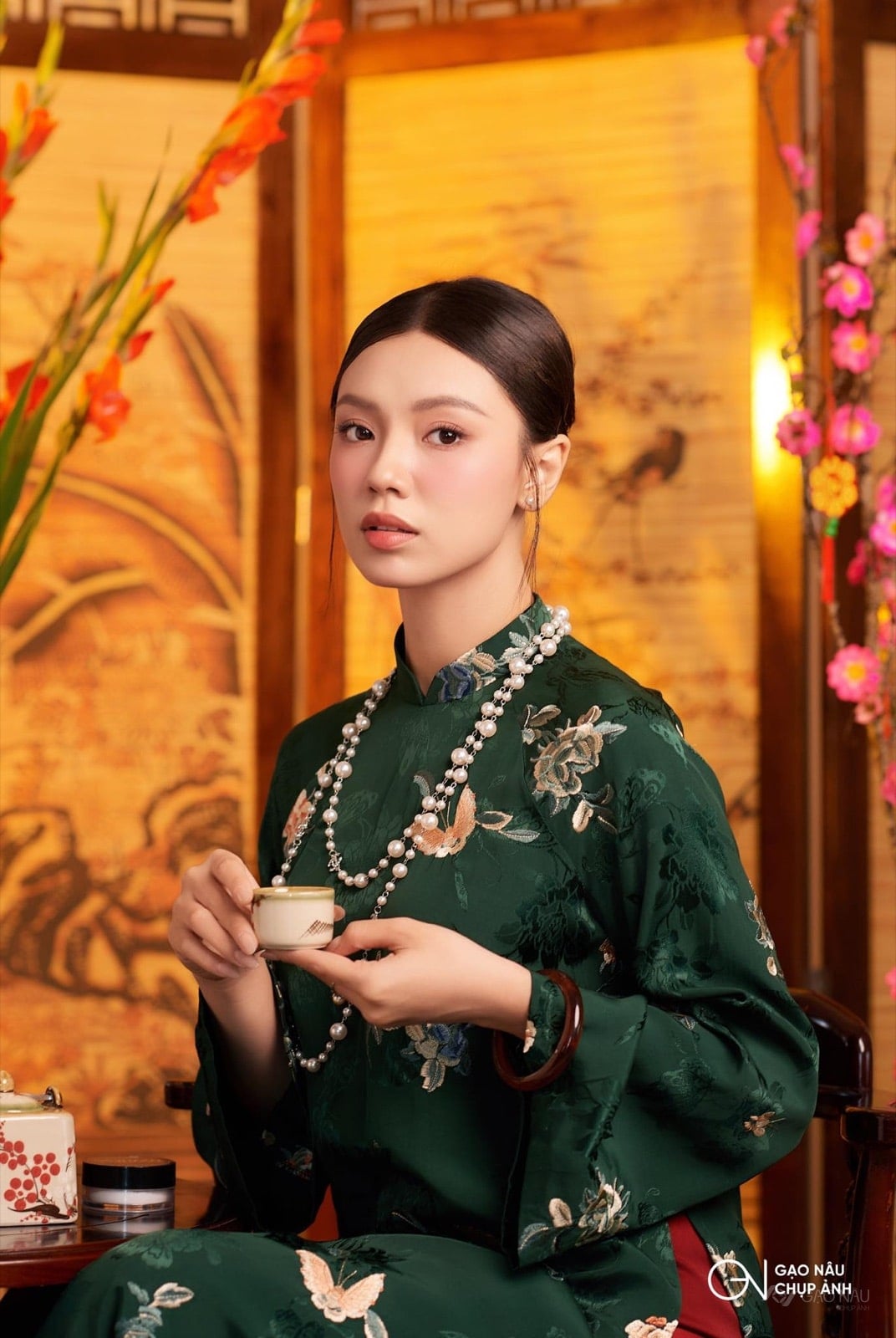 Áo Dài Tết 25 Tết Kim — Áo dài (góc 2)