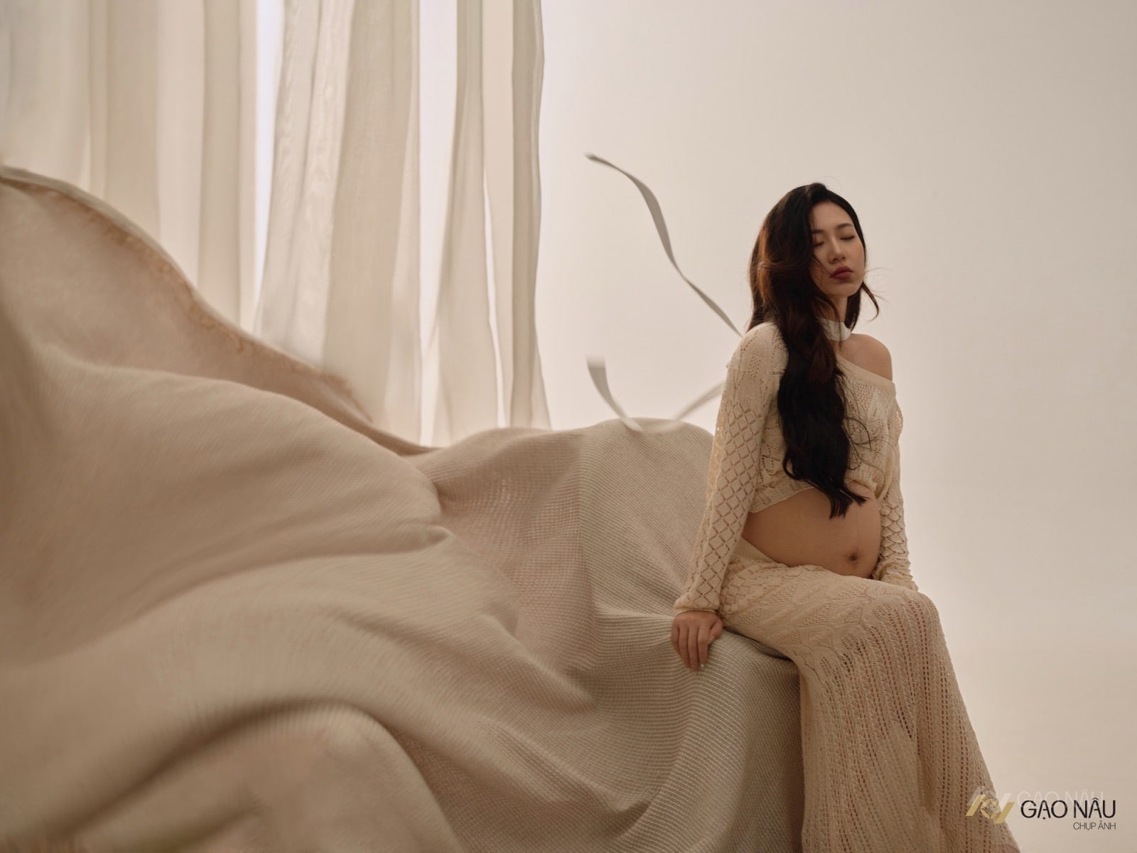 Bầu — Mẹ và con (góc 10)