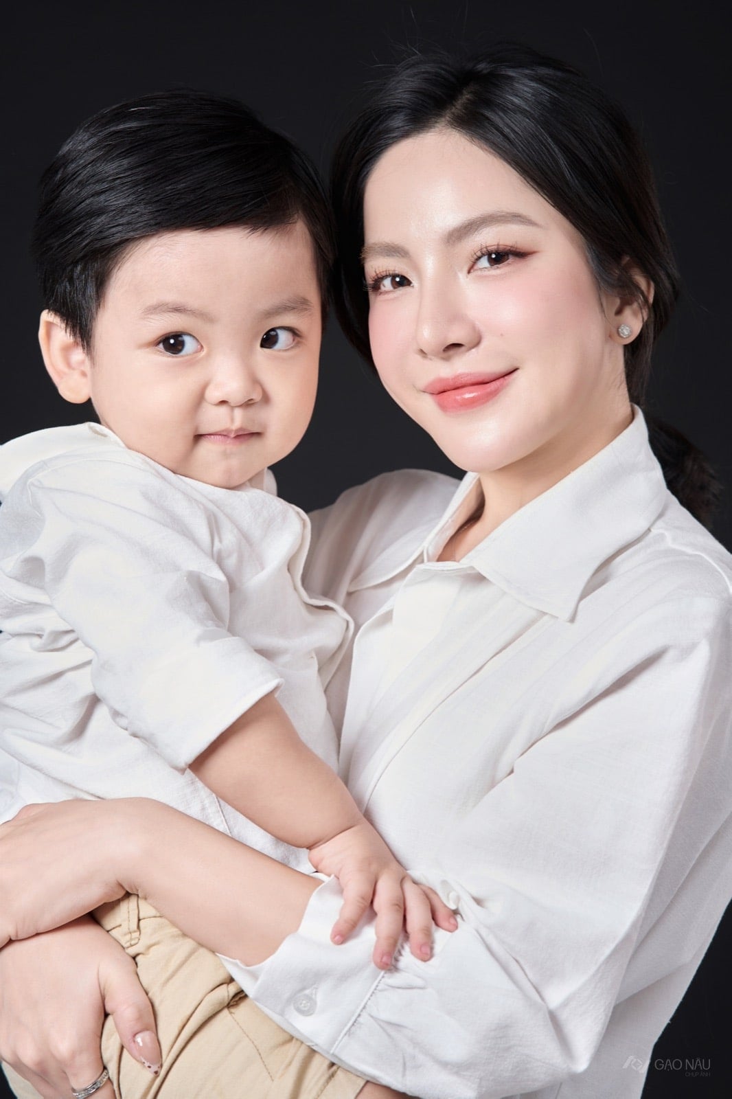 Couple Mẹ và Bé — Mẹ và con (góc 16)