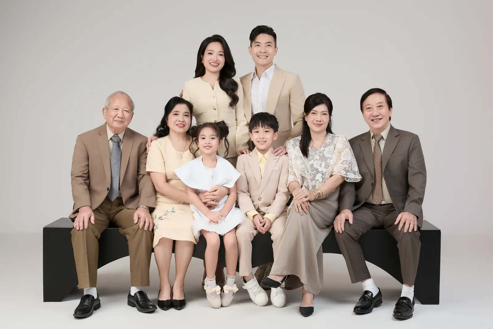 Chụp ảnh gia đình: concept, kinh nghiệm và kết quả tại Gạo Nâu