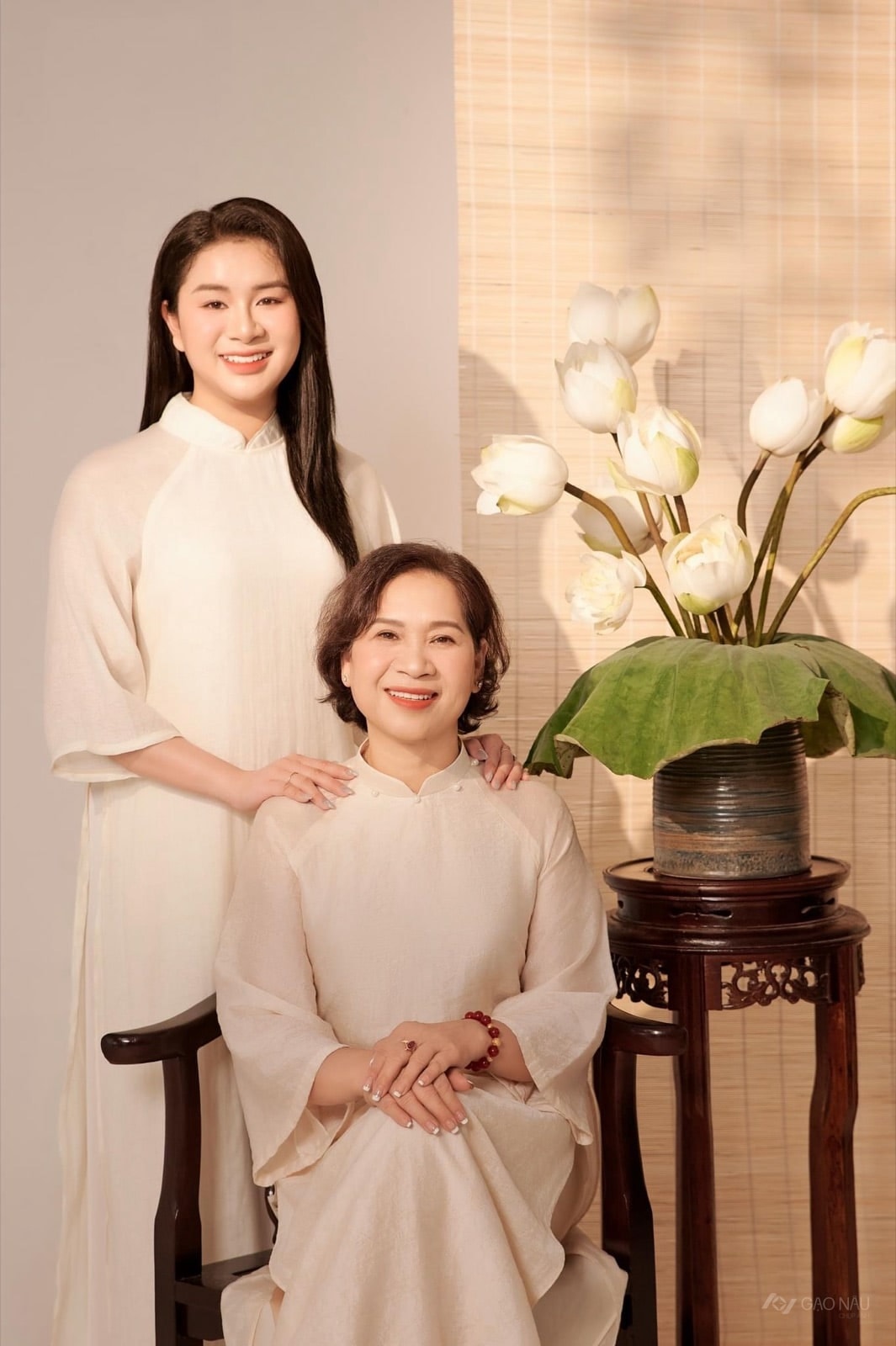 Couple Tiêu Thố — Mother & Child tại Gạo Nâu