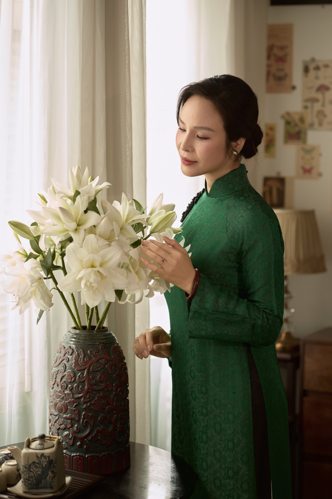 "Áo dài Hà Thành" — Khi tinh thần Bắc Bộ hiện diện trong từng đường chỉ — khung 2