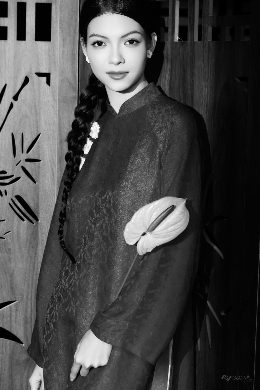 Áo Dài — Áo dài (góc 15)
