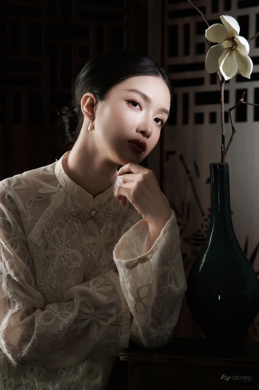 Áo Dài Nguyệt Quang — Áo dài (góc 9)