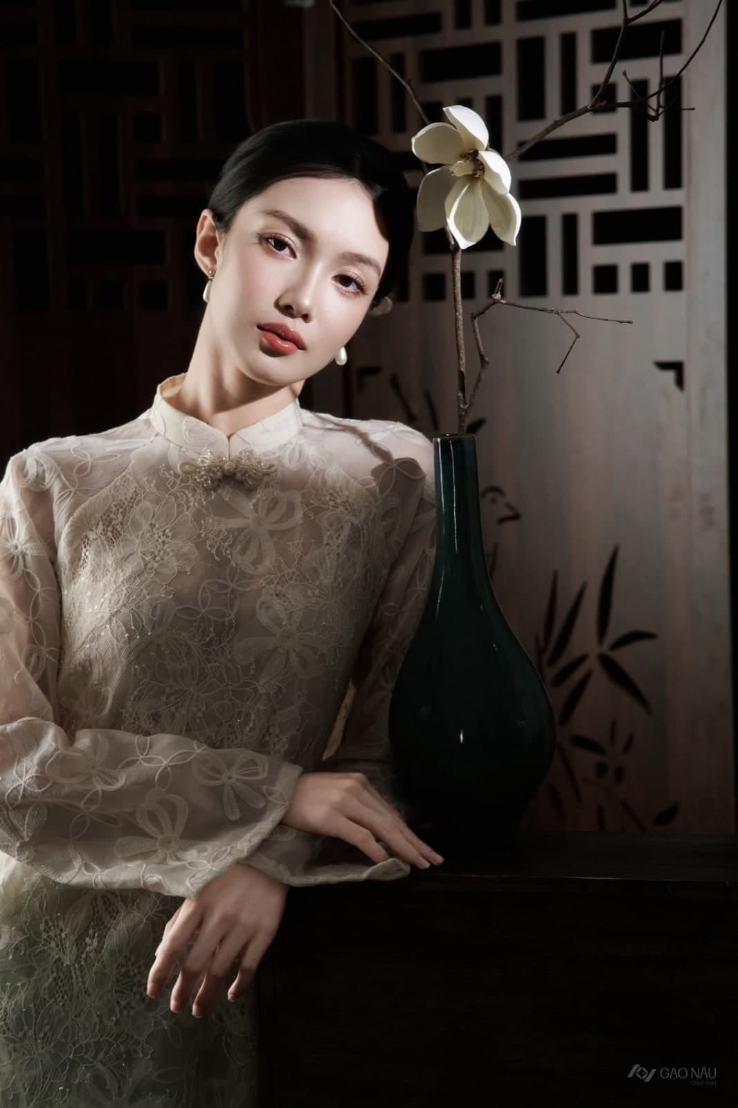 Áo Dài Nguyệt Quang — Áo dài (góc 10)