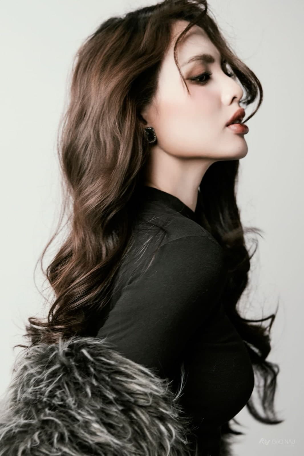 Cá nhân Slay Girl — Chân dung (góc 2)