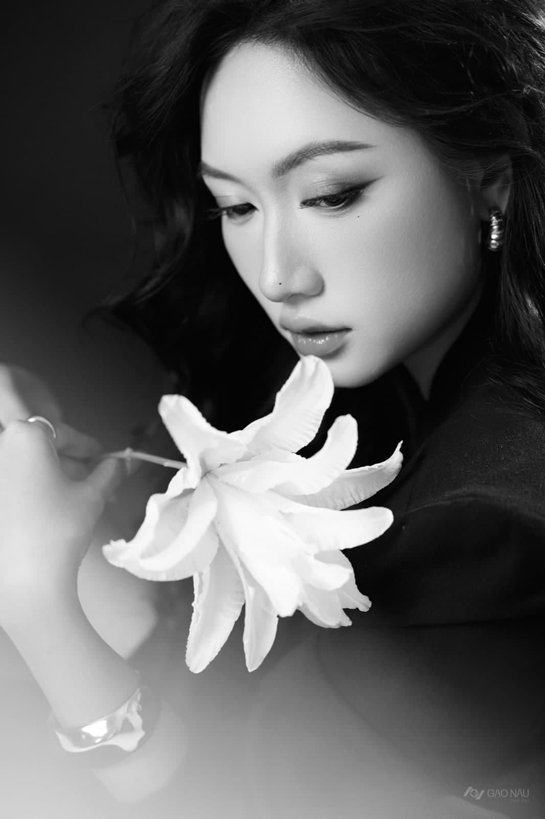 Concept mới 26 Huyền Kim — Chân dung (góc 37)