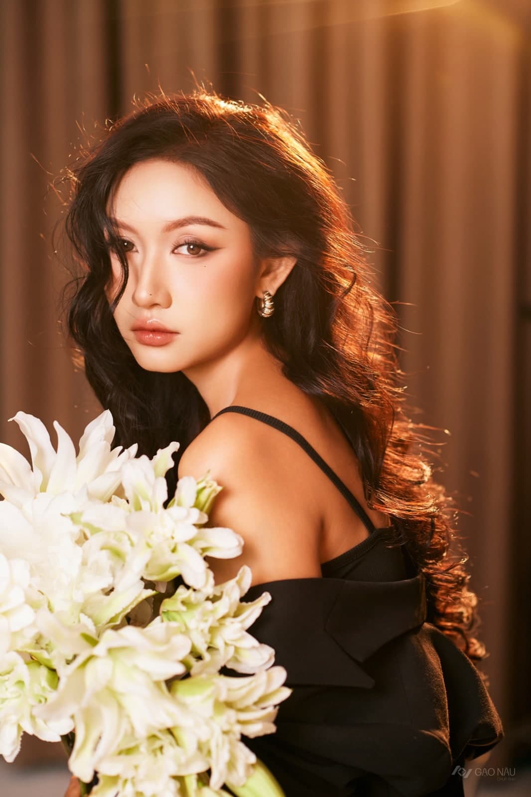 Concept mới 26 Huyền Kim — Chân dung (góc 46)